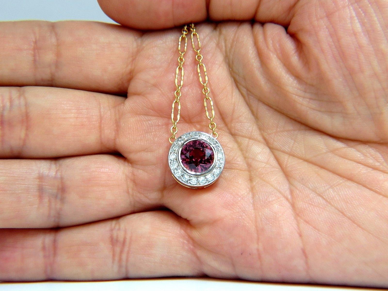 4.30 Carat Natural Pink Tourmaline Diamond Necklace 14 Karat In New Condition For Sale In New York, NY