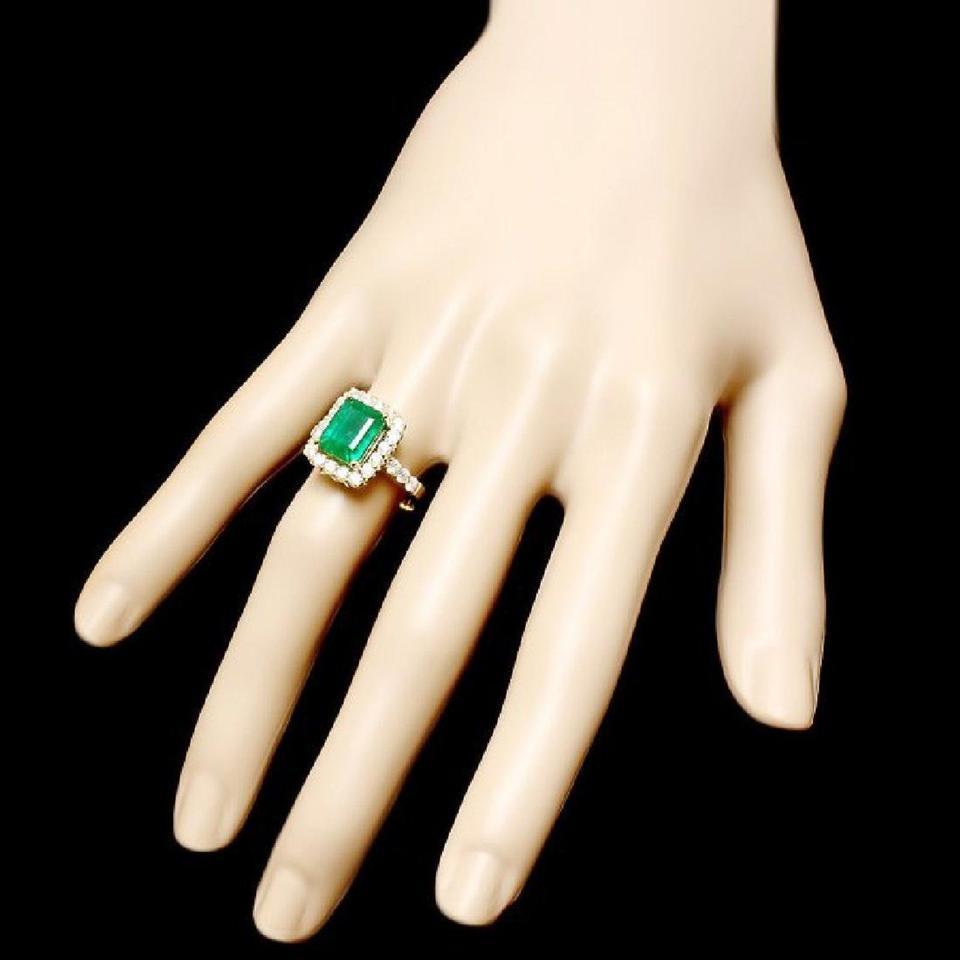 Emerald Cut 4.30 Carat Natural Emerald and Diamond 14 Karat Solid Yellow Gold Ring For Sale