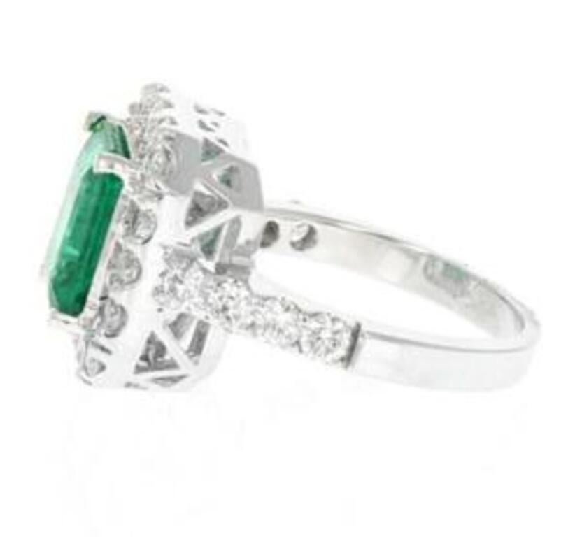 Emerald Cut 4.30 Carat Natural Emerald and Diamond 18 Karat Solid White Gold Ring For Sale