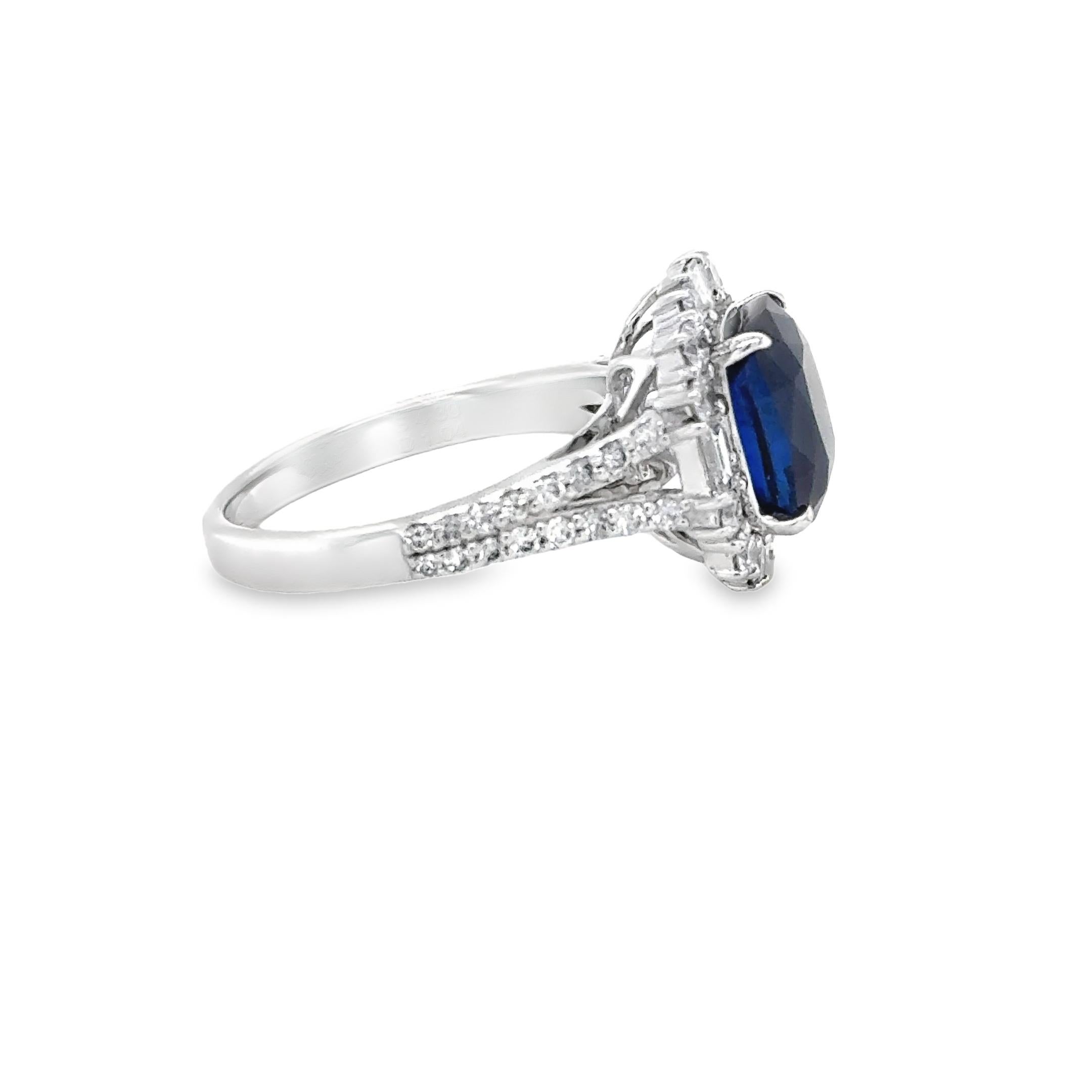 Cushion Cut 4.30 Carats Royal Blue Cushion Sapphire and Diamond White Gold Cocktail Ring For Sale