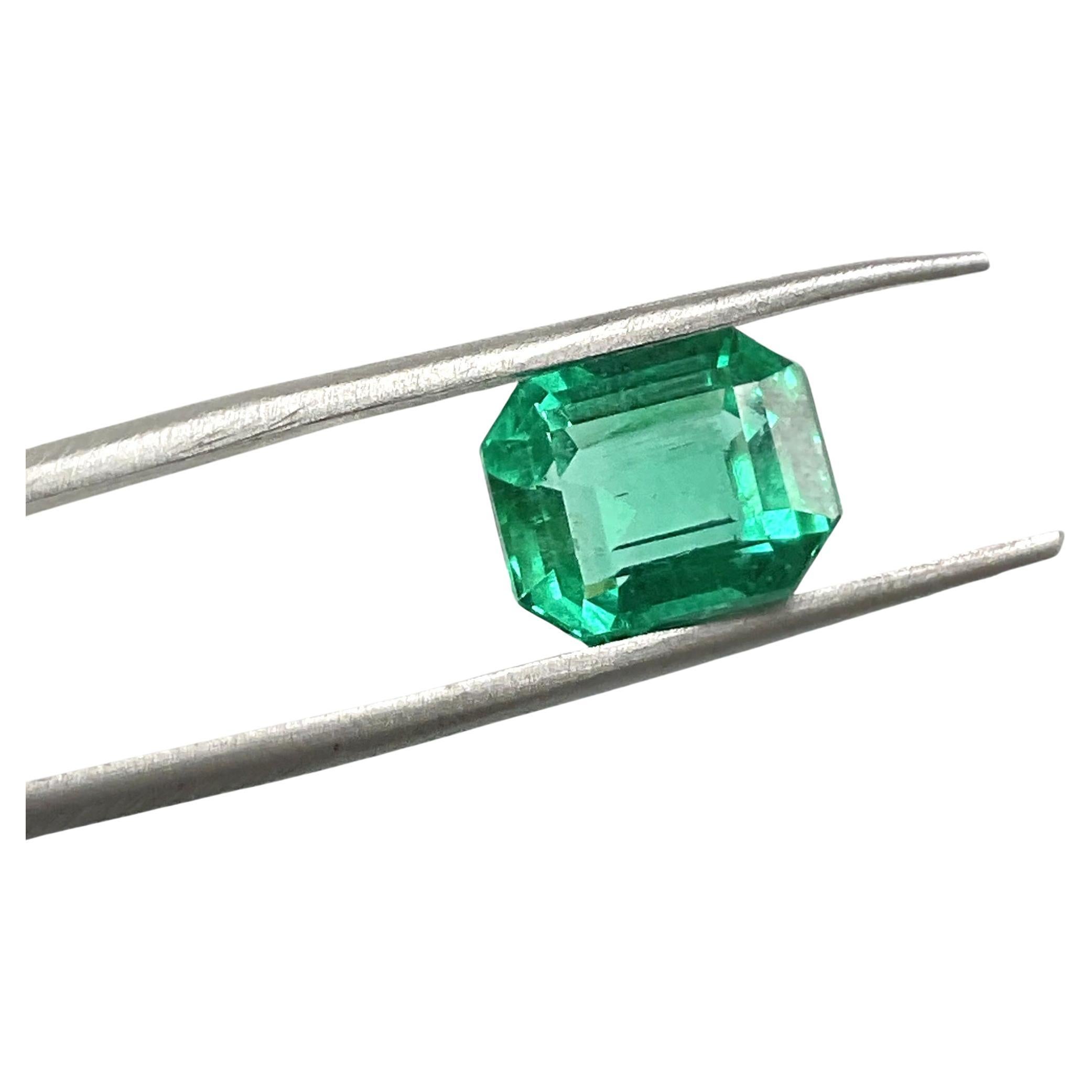 4.30 Carats Zambia Emerald Octagon Cut Stone For Fine jewelry Ring Natural Gem en vente