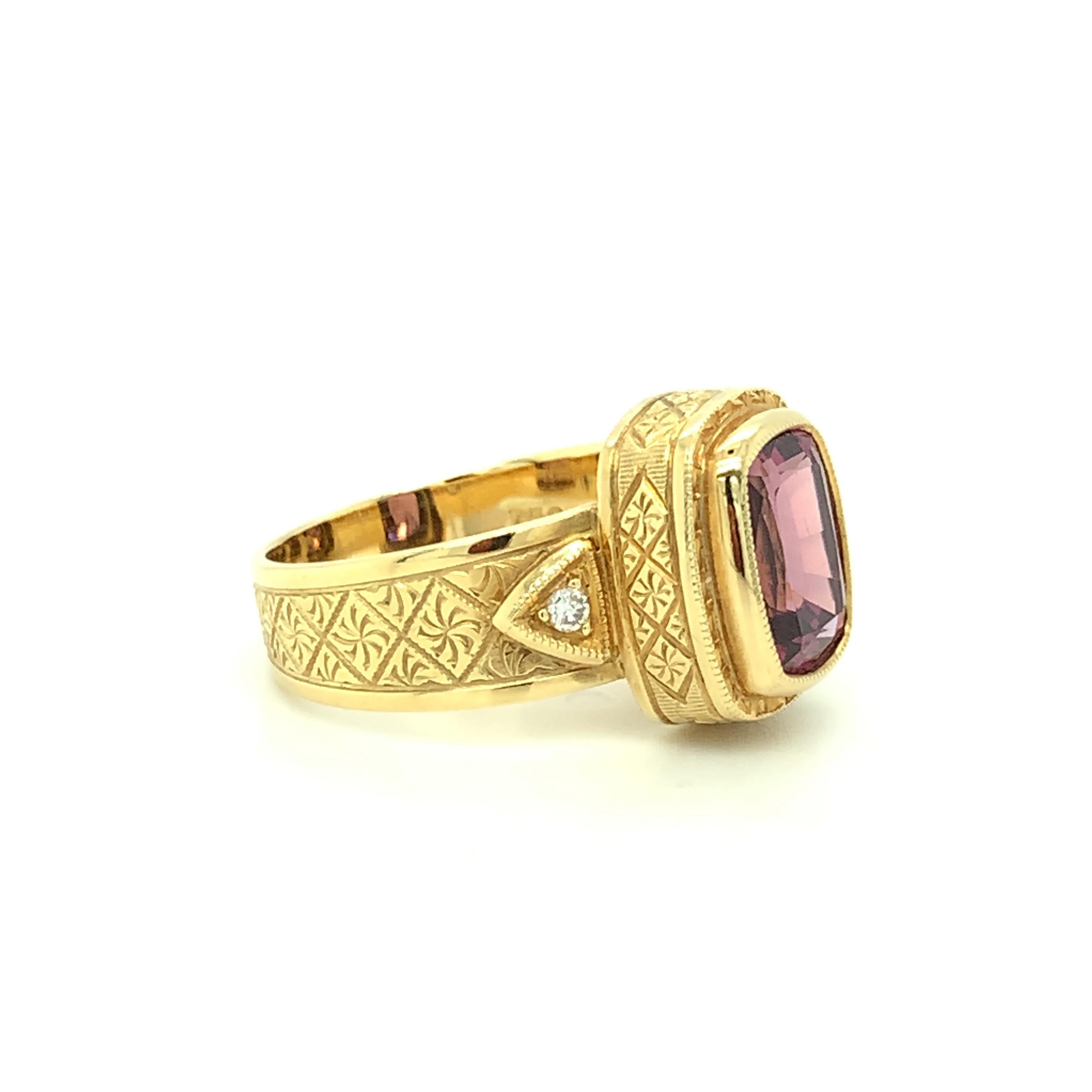 4.30 Carat Rhodolite Garnet and Diamond Band Ring in 18k Yellow Gold   For Sale 2