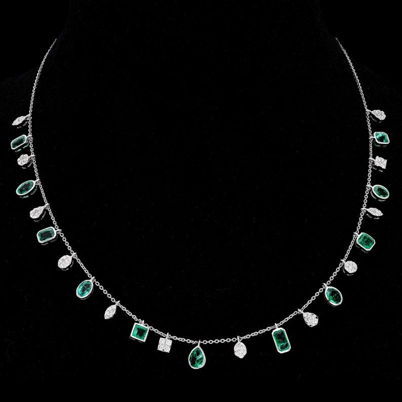 DETALLES DEL PRODUCTO -
===============
➡️GEMSTONE DETALLES :
❋ Piedra : Esmeralda y Diamante
❋ Tamaño de la Piedra : Tamaño Mixto (± 0,20 MM)
❋ Forma de la Piedra : Corte de Forma Mixta
Color Peso de la Piedra : 4.30 Quilates. Aprox.
❋ Color de la