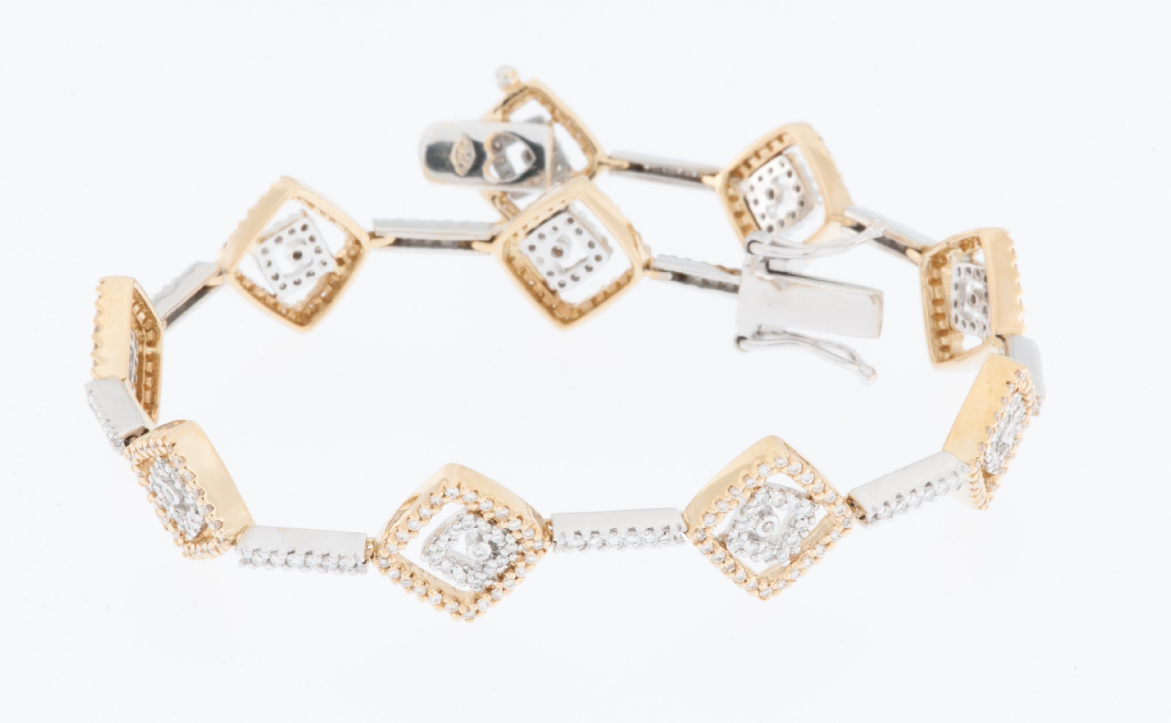 430 Diamanten Quadratisches Motiv-Armband 18kt Gelb- und Weißgold (Moderne) im Angebot