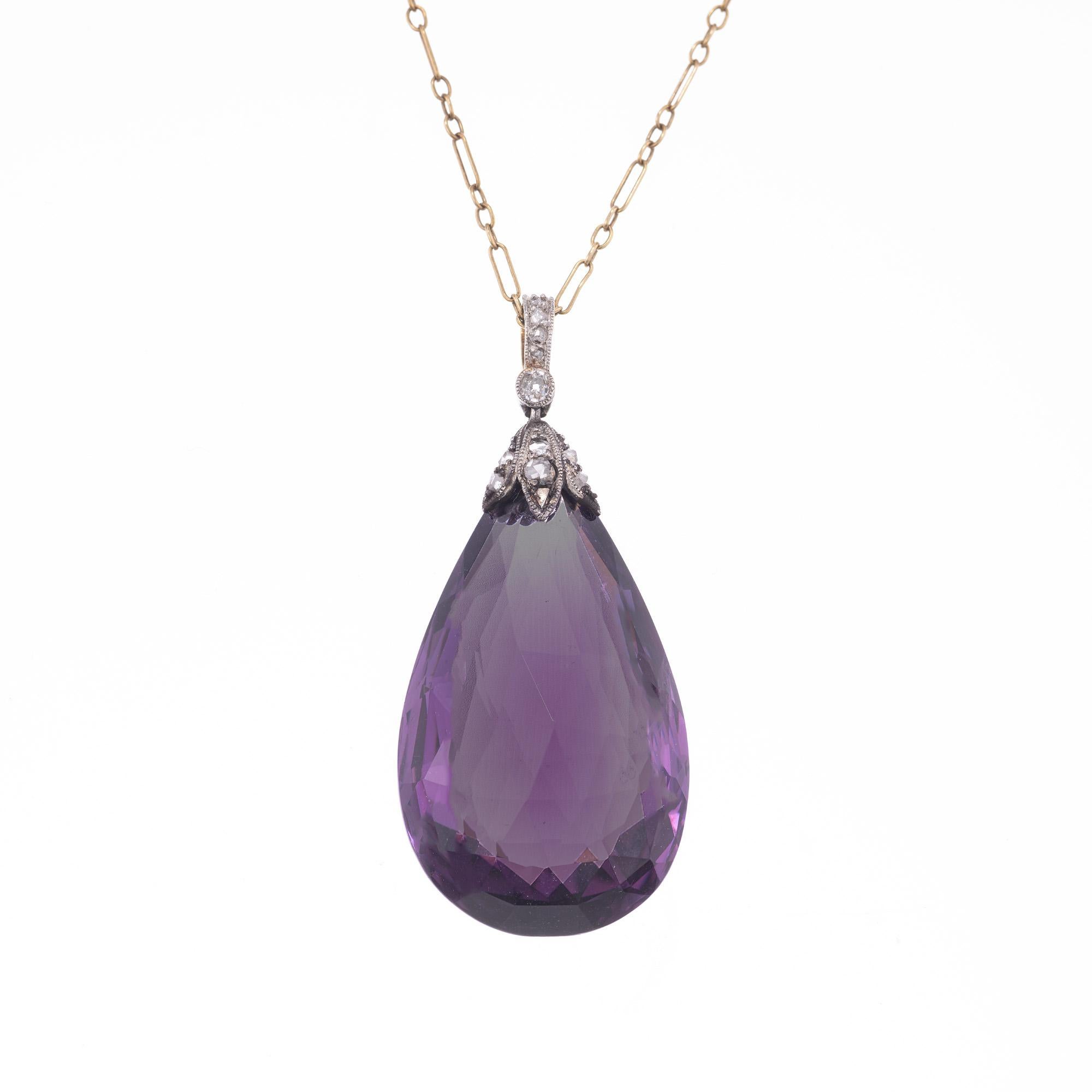 Taglio briolette 43,00 Carat Pear Briolette Amethyst Collana in argento e oro giallo in vendita