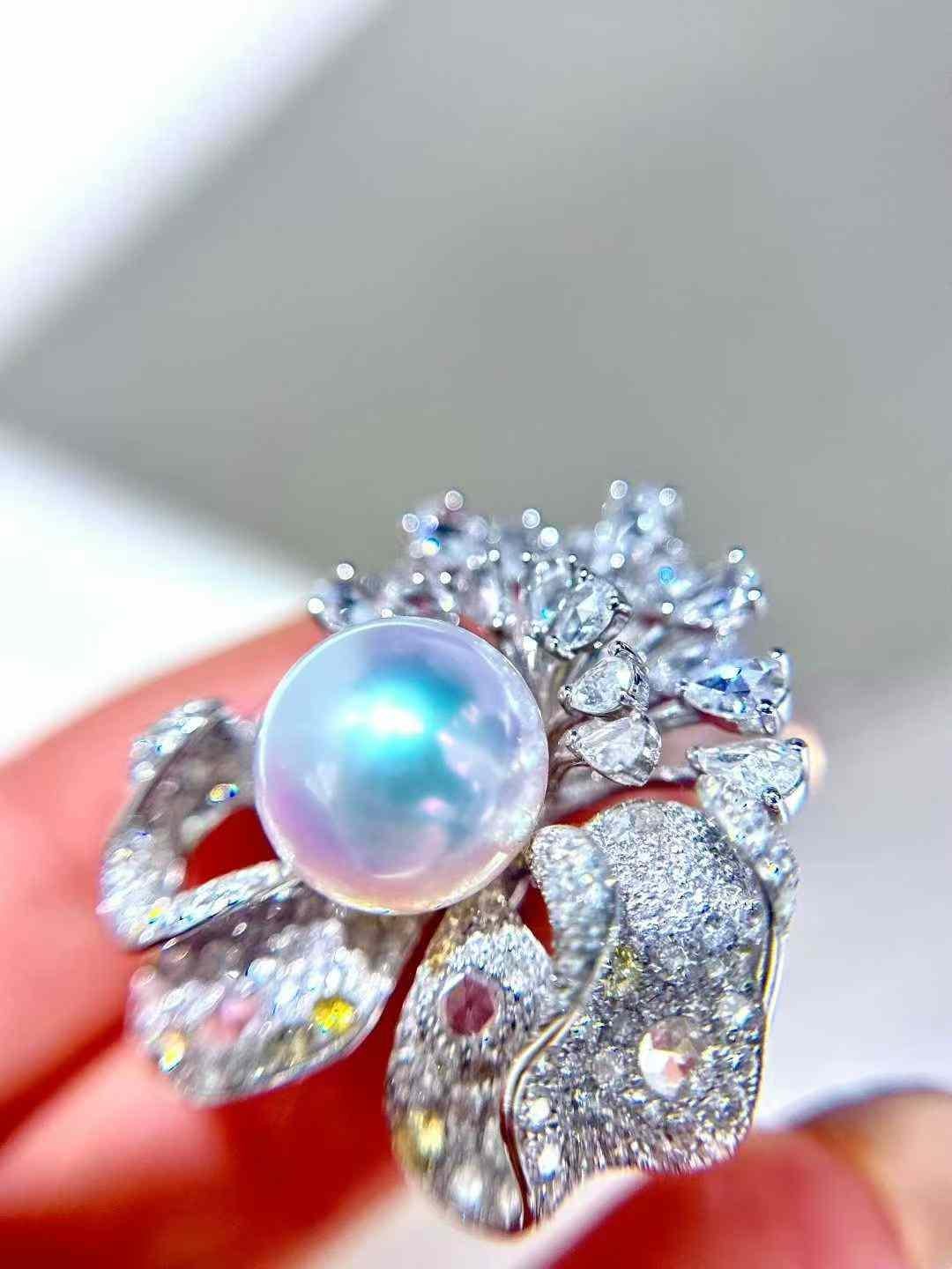 4.30ct Australian Pearl & Diamond 18k White Gold Convertible Flower Ring / Penda Contemporáneo en venta