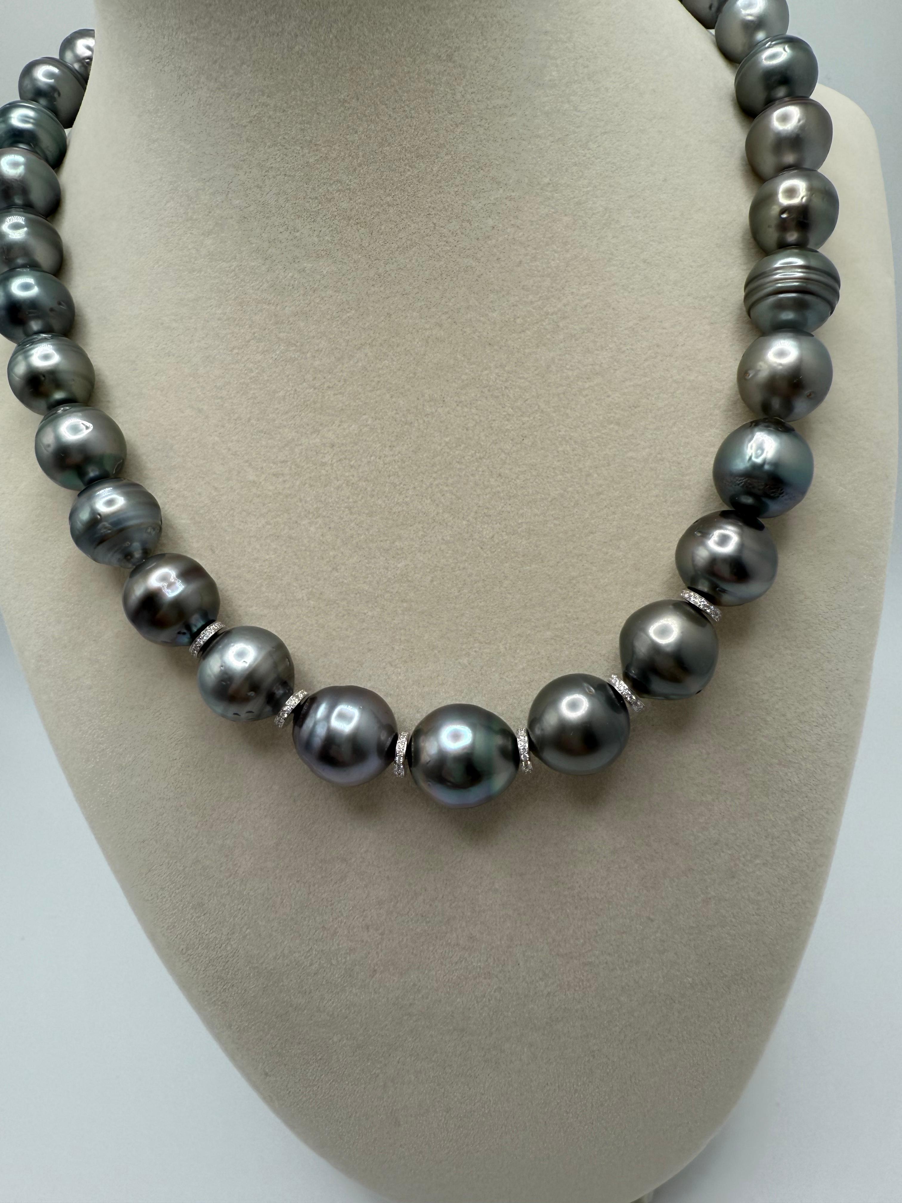 430ct Tahitian Pearls & White Diamonds in 18K Gold For Sale 5