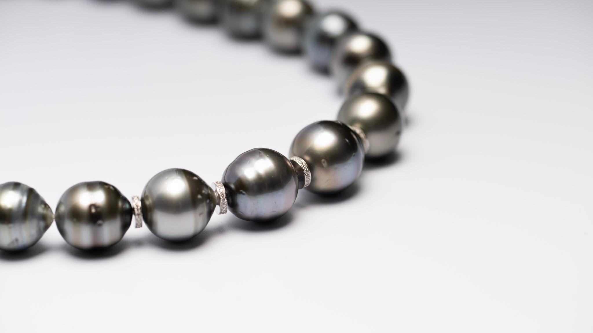 430ct Tahitian Pearls & White Diamonds in 18K Gold In New Condition For Sale In Westport, CT