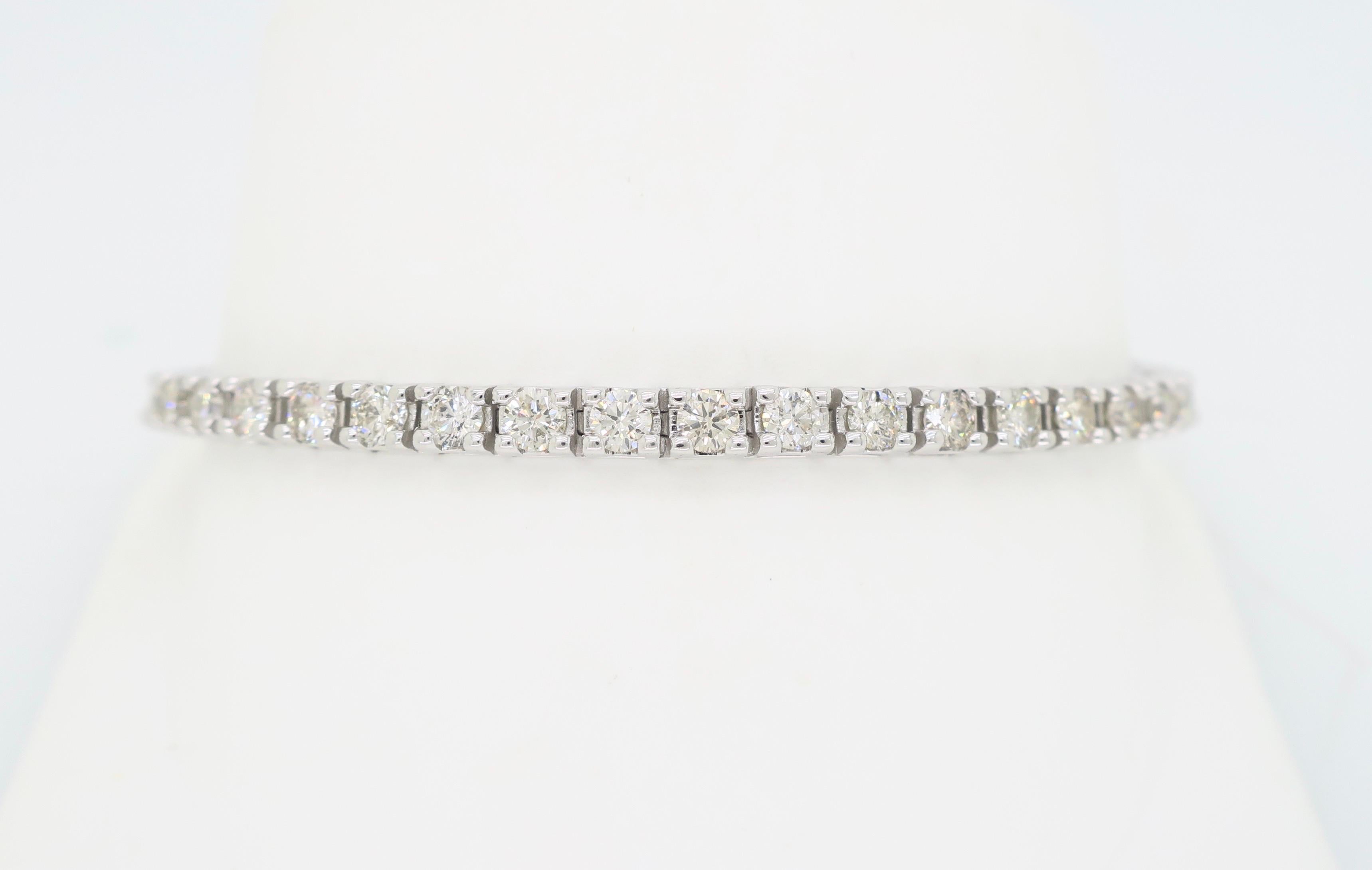 4.30ctw Diamond Tennis Bracelet Made in 14k White Gold 3