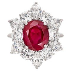 4.31 Carat Oval Statement Ruby Red 18K Gold Effortless Elegance Modern Classic