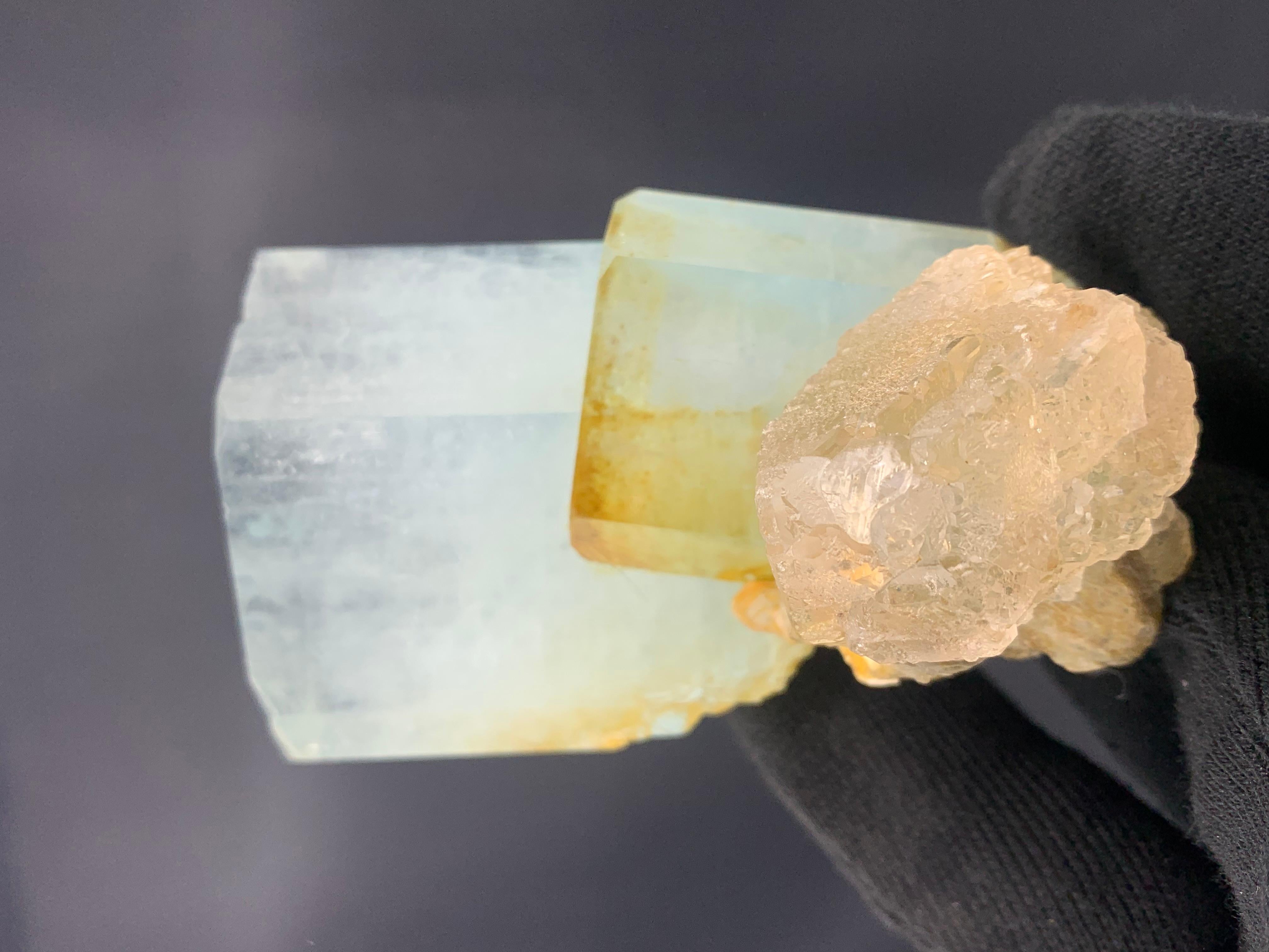 Other 431.5 Gram Aquamarine Crystal bunch Attached With Fluorite From Skardu, Pakistan For Sale