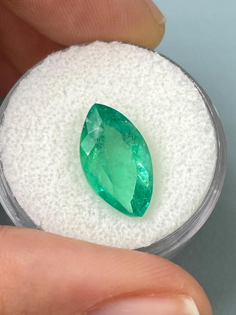 Modern 4.31ct 15x9 Natural Colombian Green Emerald - Marquise Cut Earth Mined Gemstone For Sale