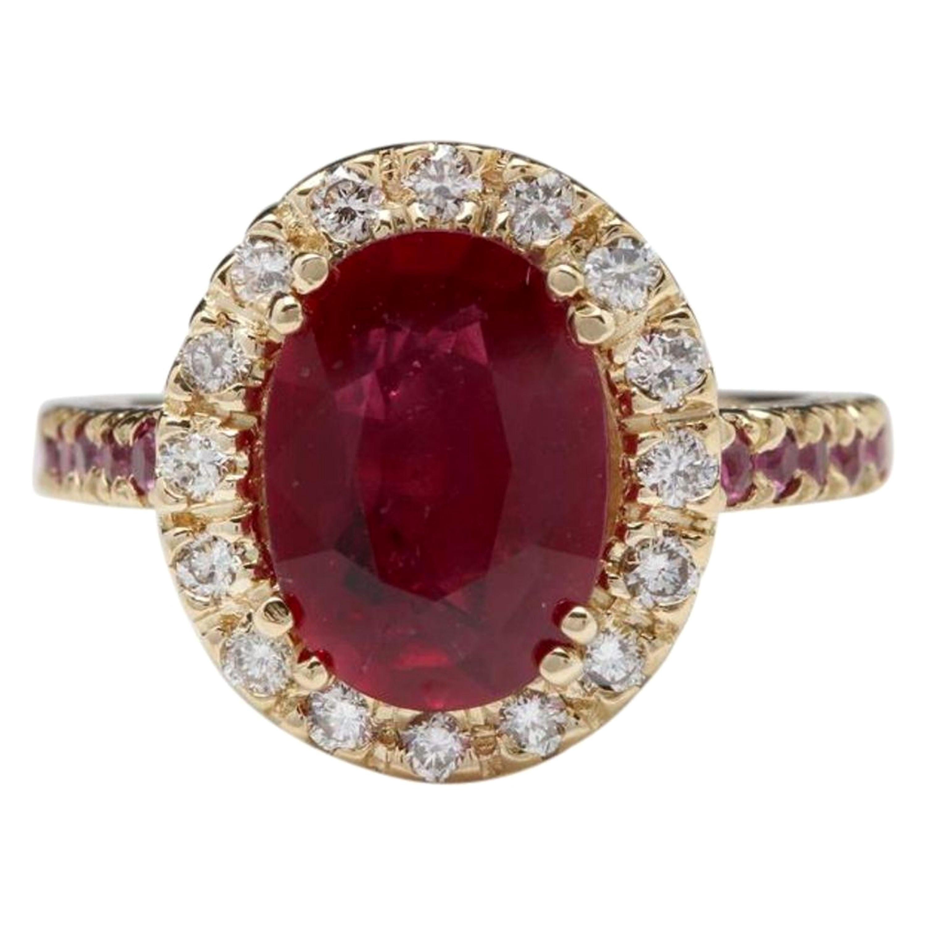 4.32 Carat Gorgeous Natural Red Ruby and Diamond 14 Karat Solid Yellow Gold Ring For Sale