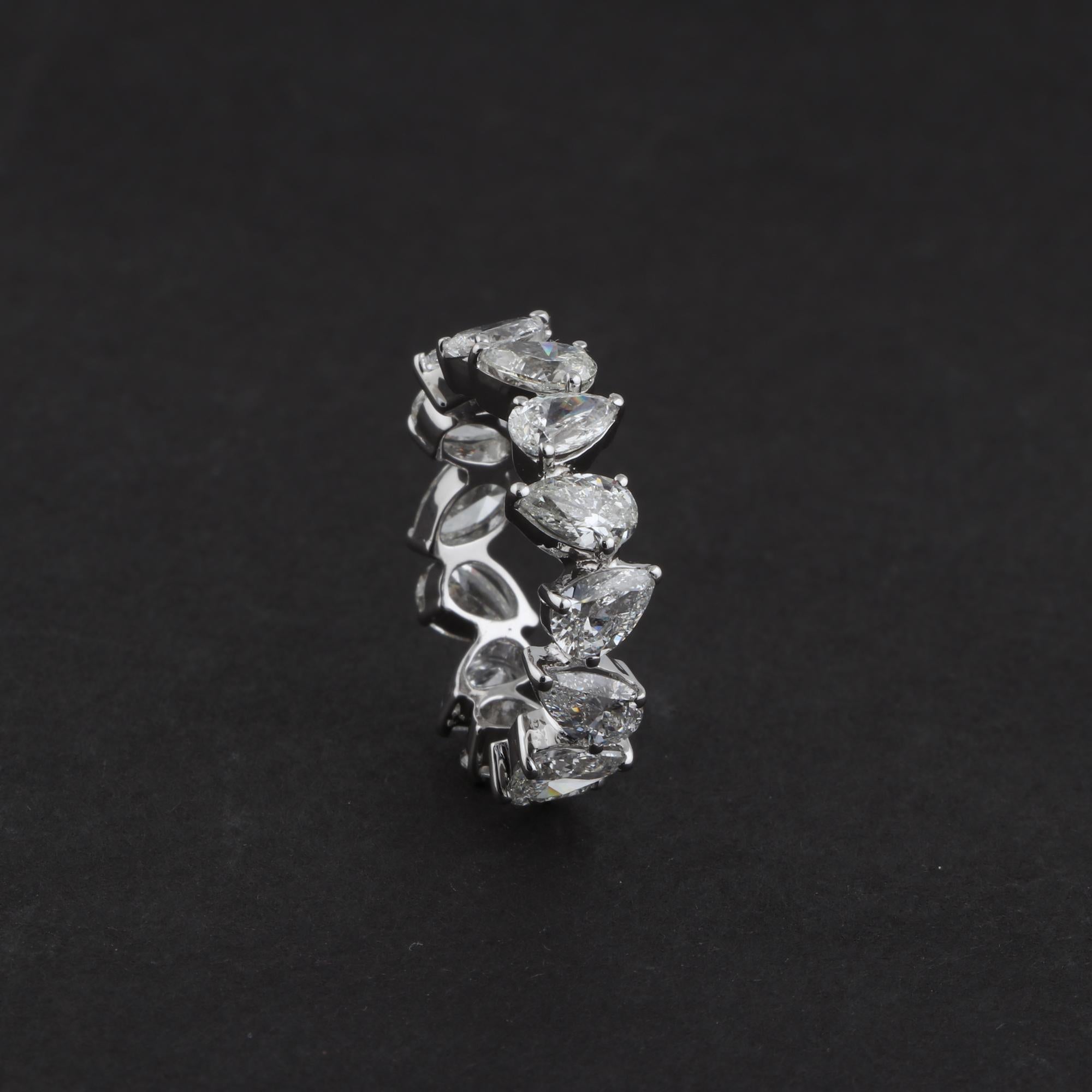 Modern 4.32 Carat Pear Shape Diamond Band Ring 18k White Gold Fine Handmade Jewelry For Sale