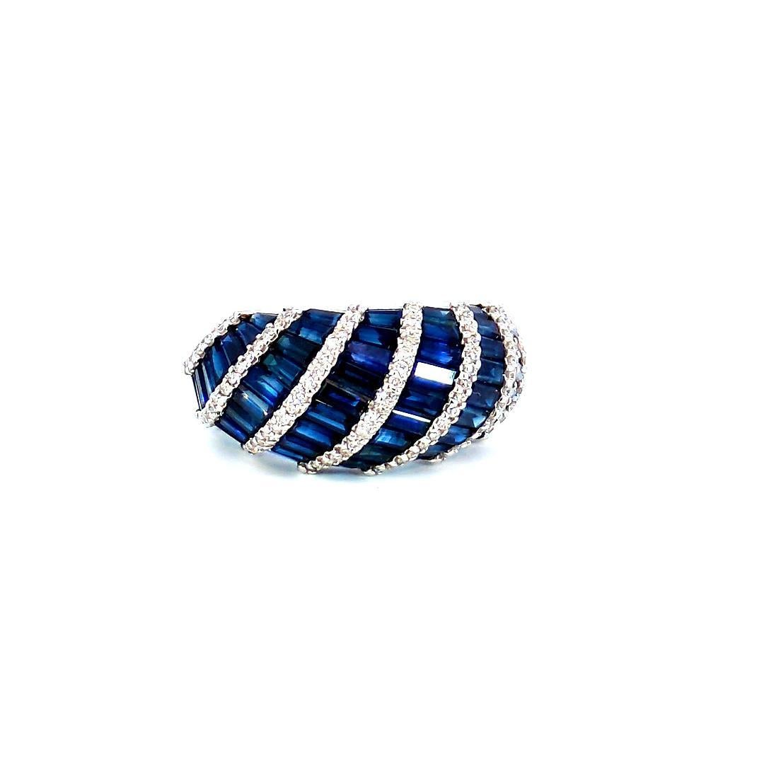 4,32 Karat Saphir und Diamant-Cluster-Ring im Angebot 2