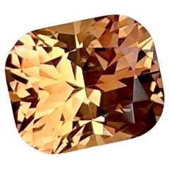 4.32 Carats Fine Quality Topaz Stone Cushion Cut Natural Pakistani Gemstone