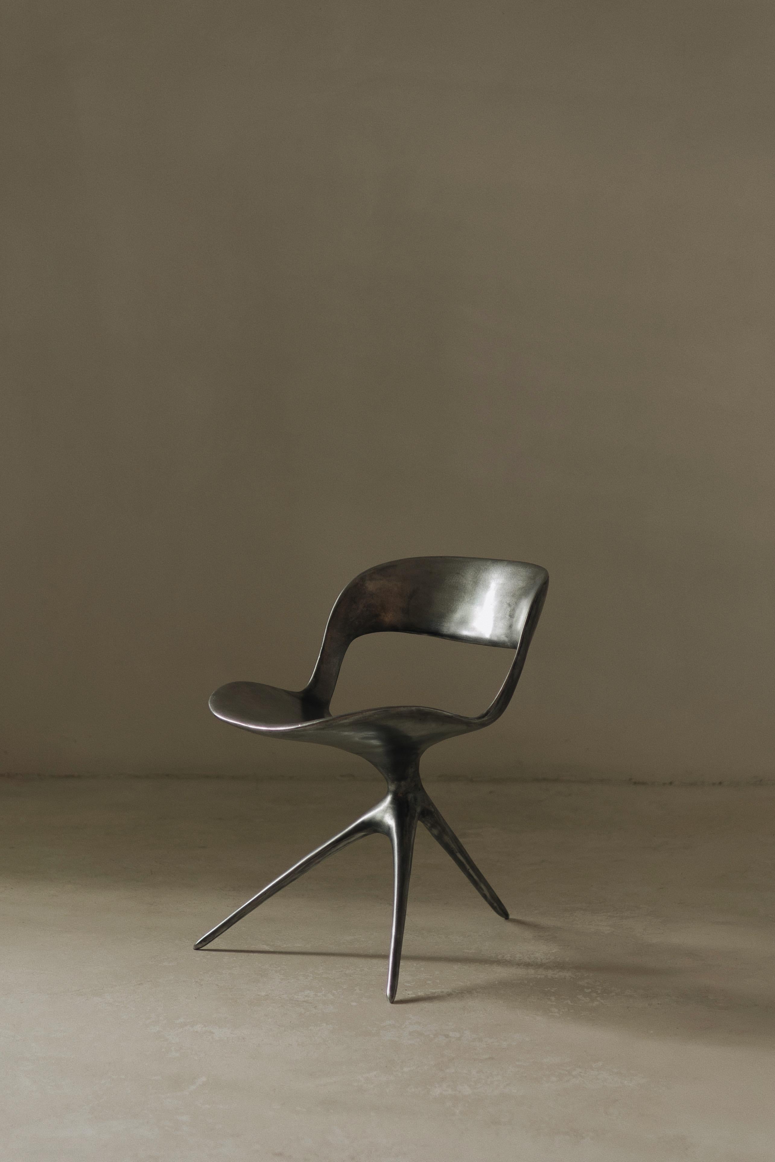 432 HZ / Lounge Chair For Sale 2