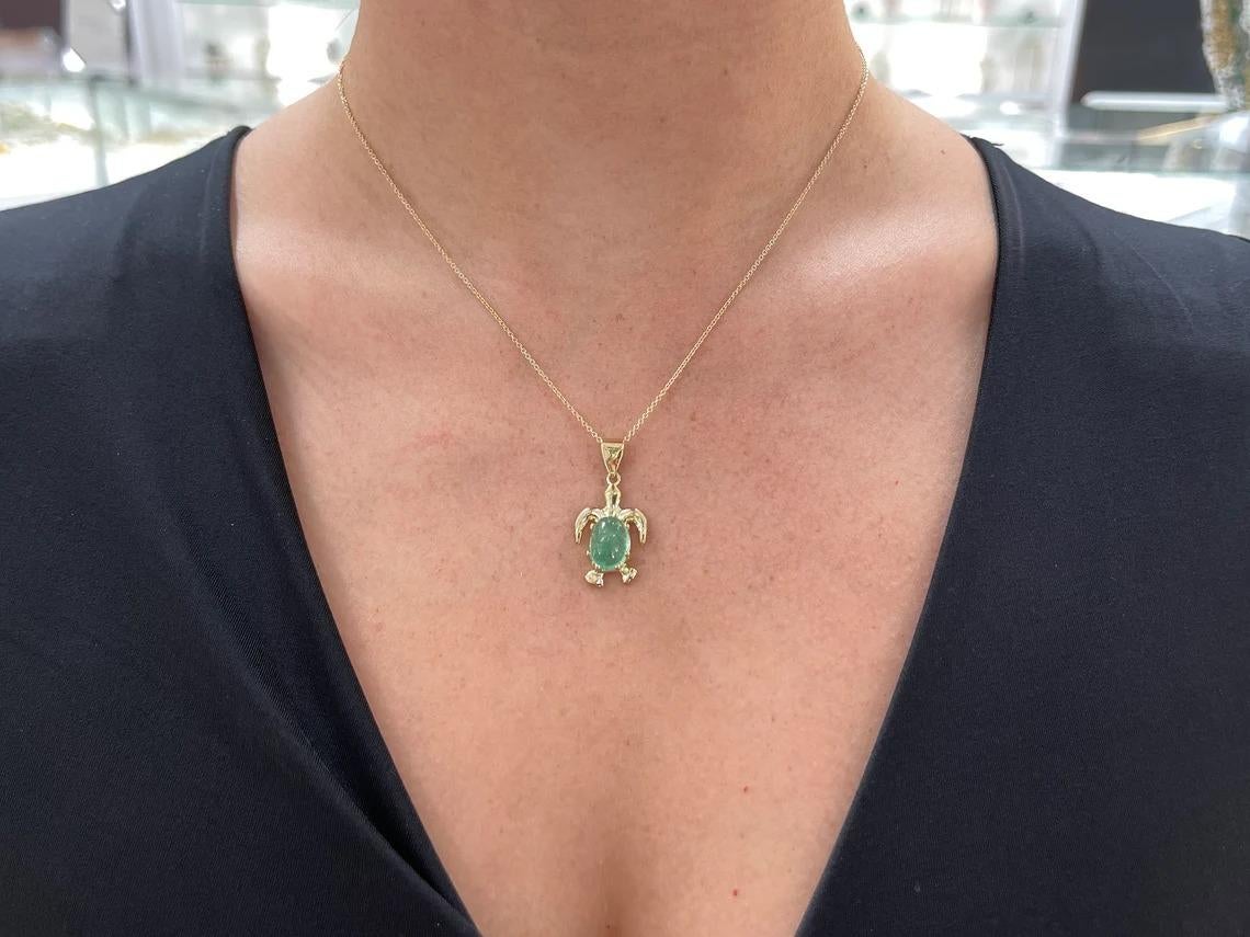 4.32ct 14K Green Oval Cabochon Cut Emerald Custom Gold Sea Turtle Pendant    In New Condition For Sale In Jupiter, FL