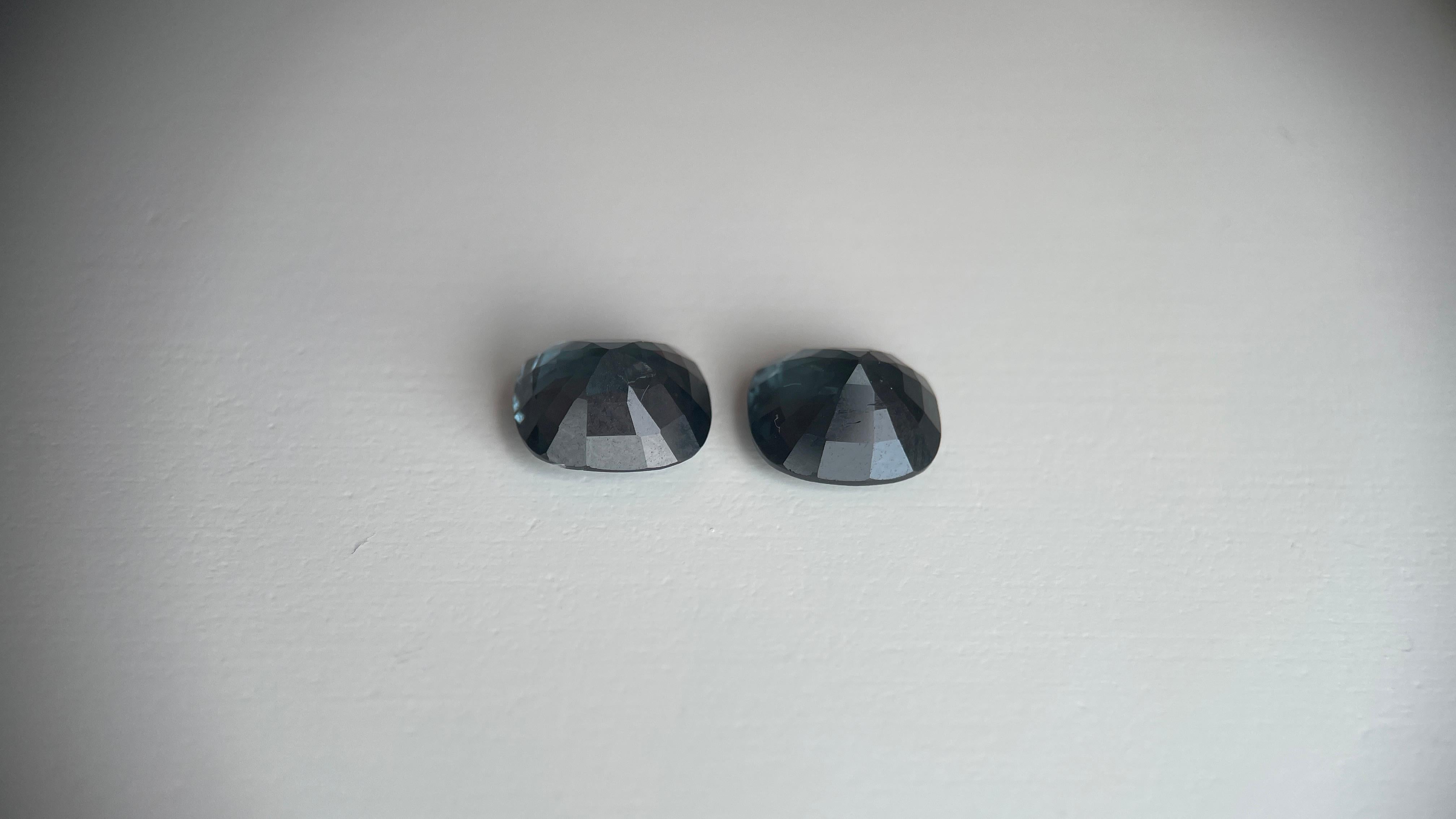 Donna 4.32Ct Greenish Grey Spinel in vendita