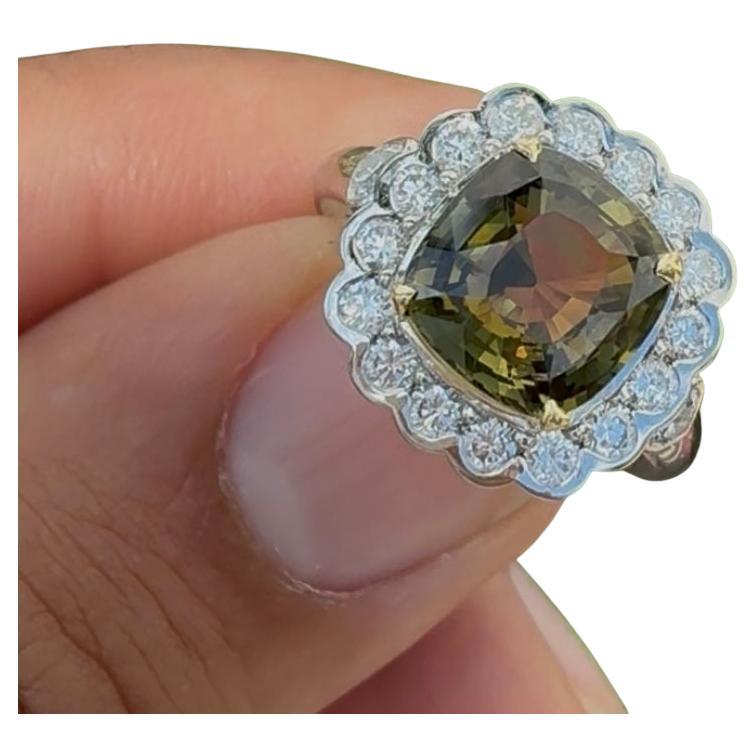 4.32ct untreated Alexandrite ring in platinum and 18K YG. GIA certified.