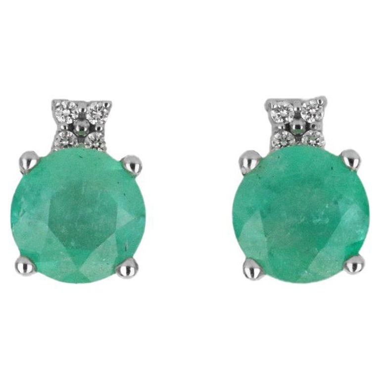 Pendientes redondos con esmeralda colombiana y acento de diamante de 4,32 tcw
