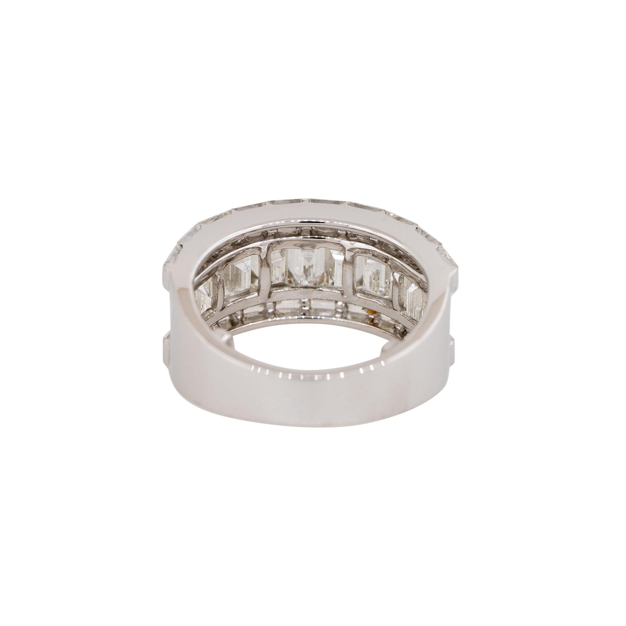 4.33 Carat Baguette Cut Diamond 3-Row Wide Ring 18 Karat In Stock For Sale 1