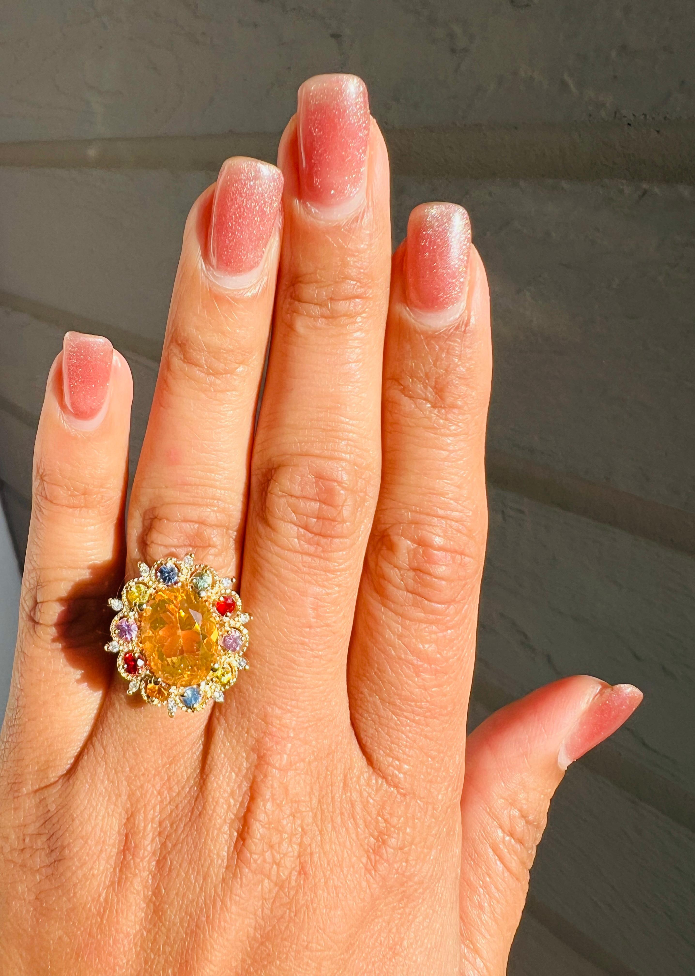 4.33 Carat Fire Opal Sapphire Diamond Yellow Gold Ring Pour femmes en vente