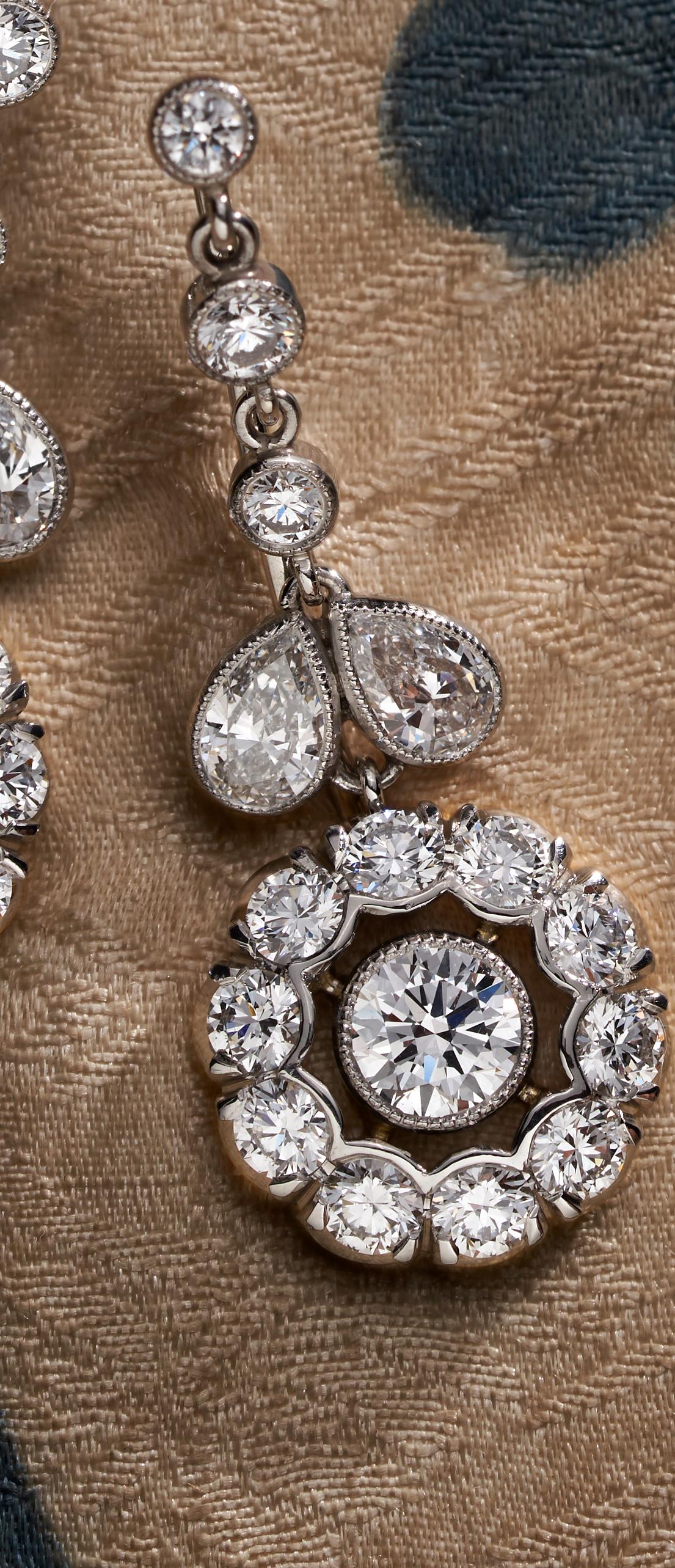 Platin GIA zertifiziert 4,33 Karat Diamant-Tropfen-Ohrringe im Zustand „Neu“ im Angebot in Sydney, NSW