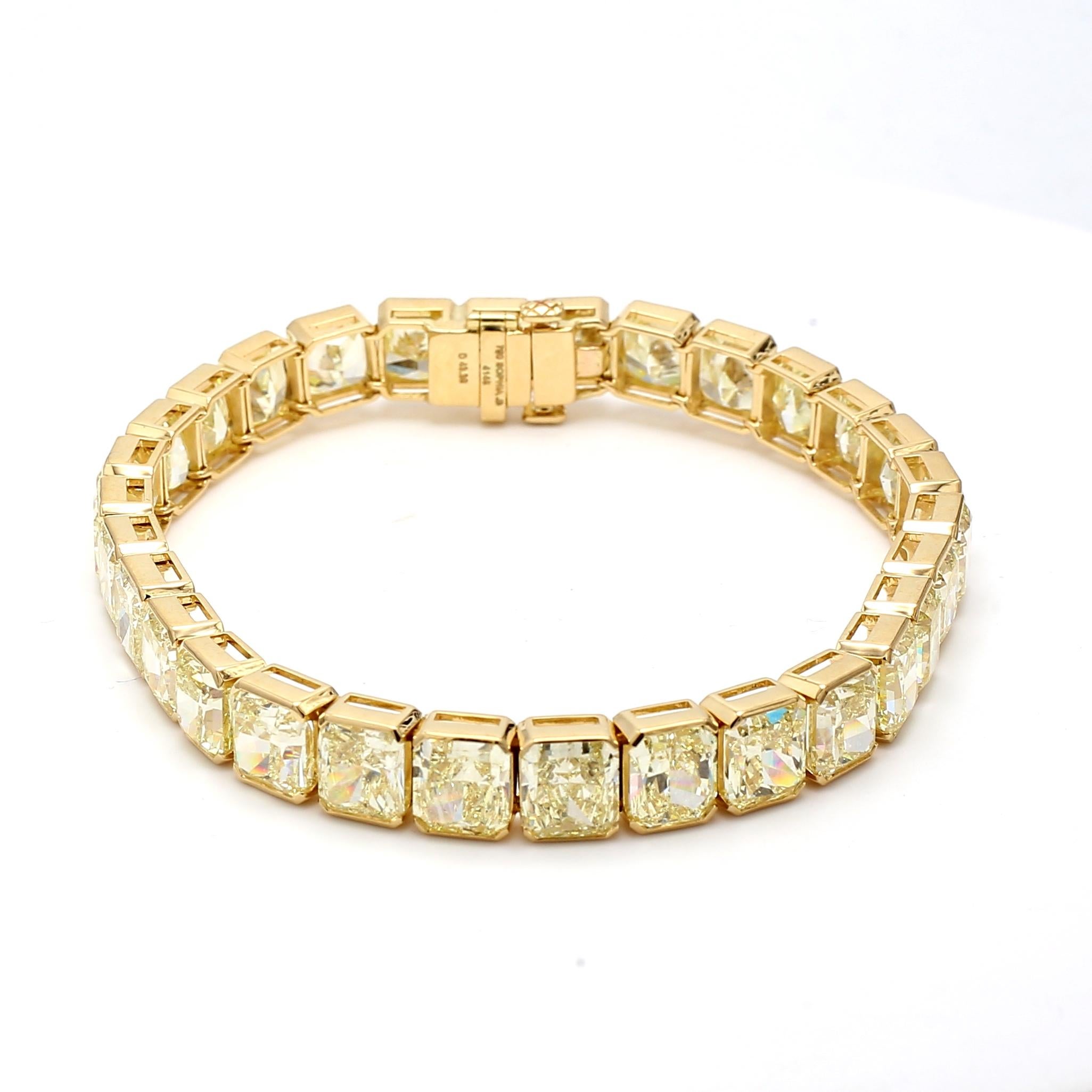 Titre :
Bracelet de tennis en or jaune 18 carats diamant 7.06 carats Radiant Cut Fancy light yellow SI2-VS2-SI1
Le style :
Tennis
Métal :
Or jaune 18 carats
Pierre précieuse 1 :
Diamant de 1,48 carat
Nombre de pierres :
1
Couleur :
FCLY
La clarté