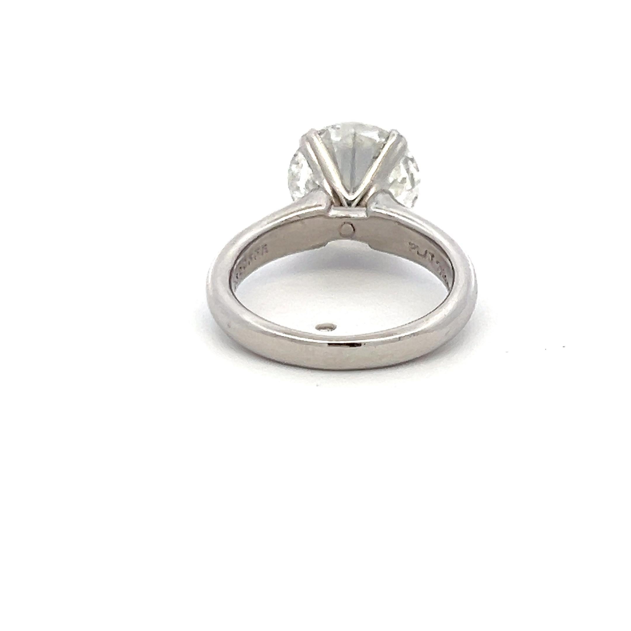 Anello di fidanzamento in platino con diamante tondo Brilliante I SI2 da 4,33 carati In condizioni buone in vendita a New York, NY