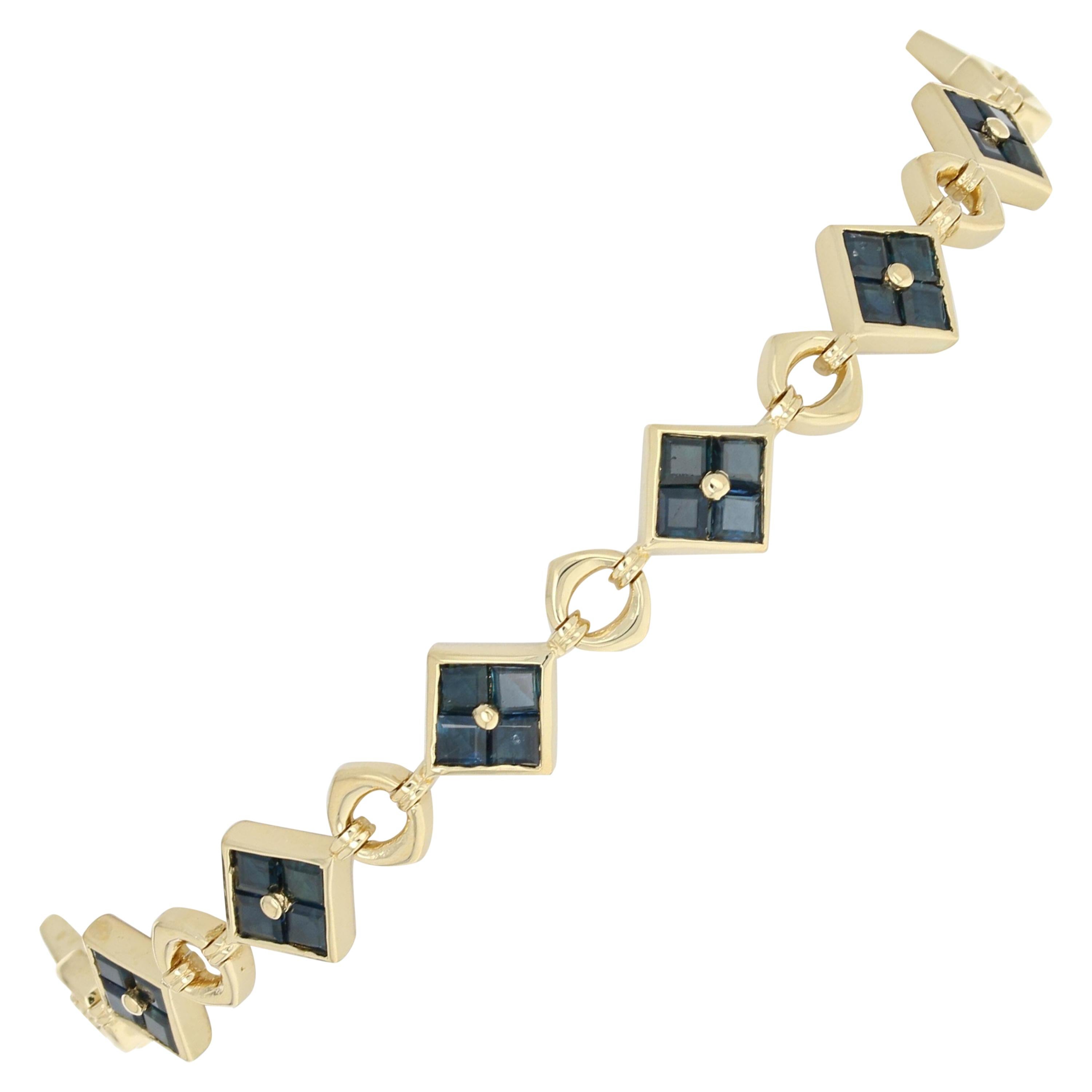 4.33 Carat Square Cut Sapphire Bracelet, 18 Karat Yellow Gold Link