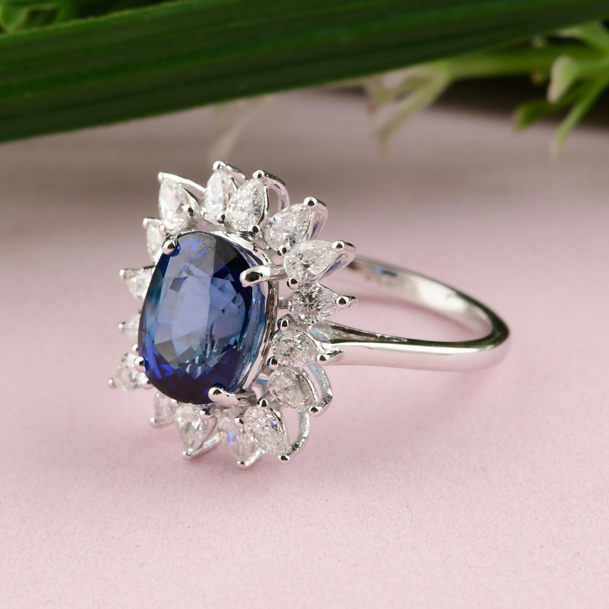 in vendita:  Anello di fidanzamento con diamante aureolato con zaffiro blu da 4,33 carati in oro bianco 14 carati 9