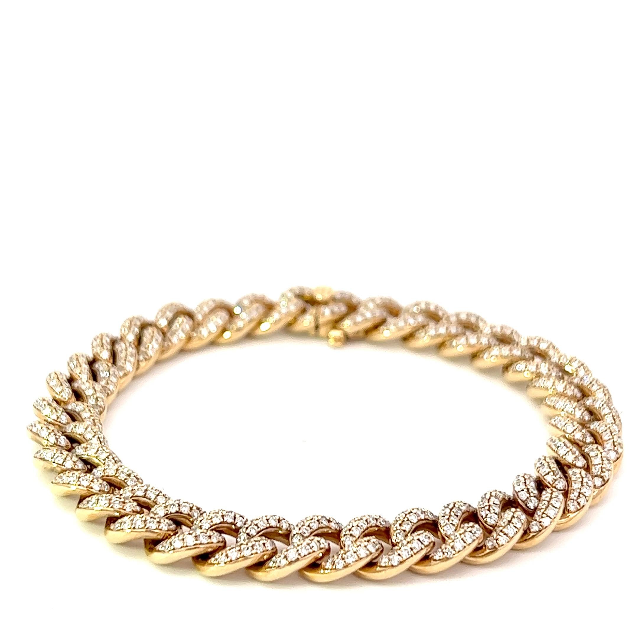Bracelet à maillons cubains en or jaune 14 carats avec diamants écaillés, poids total de 4,33 carats Neuf - En vente à New York, NY