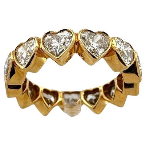 4.33ctw G VS2 HS DIAS, 13 STONES, BEZEL SET For Sale