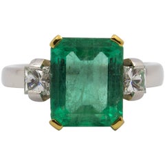 4.34 Carat Emerald 0.44 Carat Diamond White Gold Ring