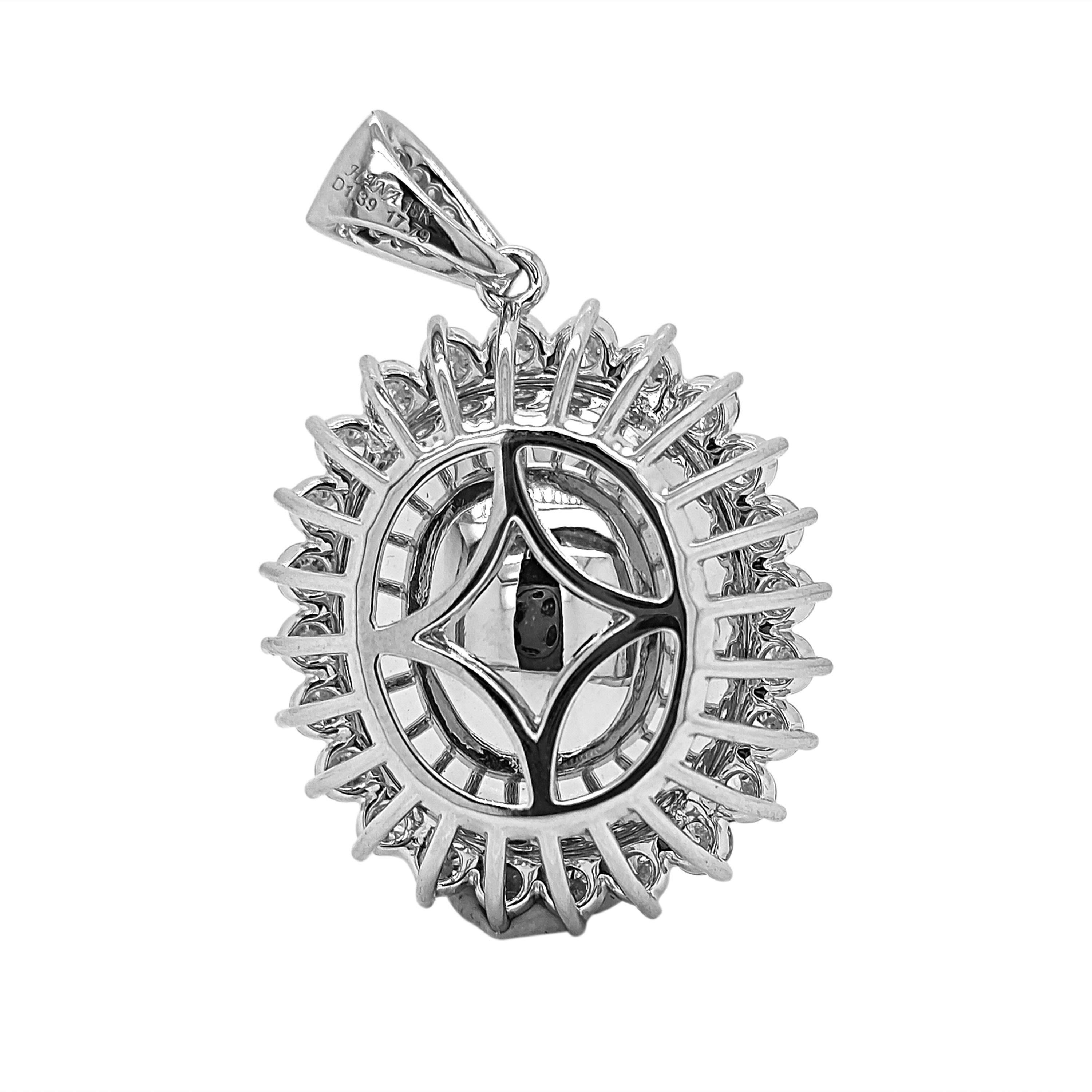 1 gemma di tormalina Paraiba: 17,79 carati
6 diamanti tondi bianchi: 0,03 Carati
34 diamanti tondi bianchi: 1,36 Carati
Metallo: Oro bianco 18 carati, 10,30 grammi
