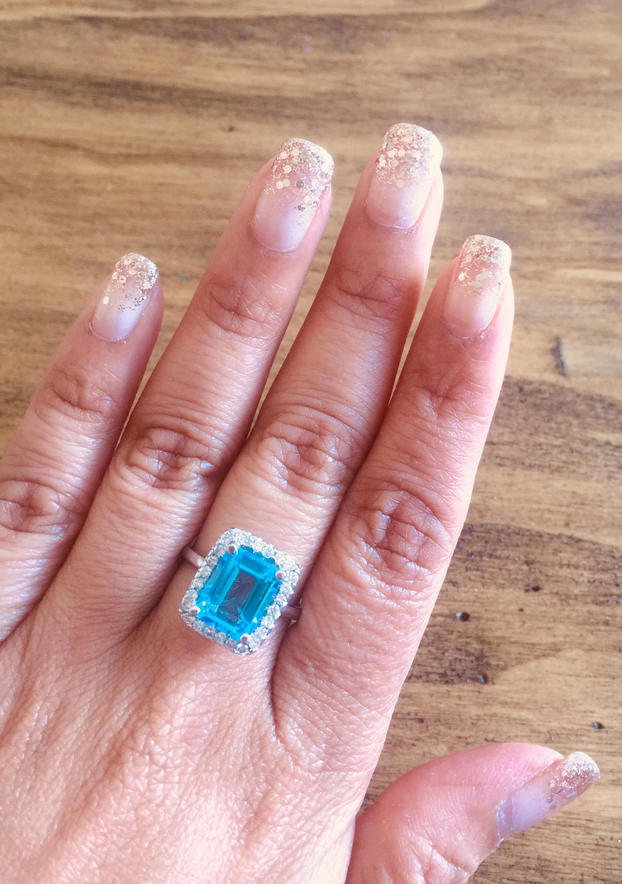 4.35 Carat Blue Topaz Diamond 14 Karat White Gold Cocktail Ring In New Condition In Los Angeles, CA