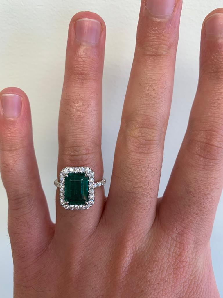 Women's 4.35 Carat Emerald Cut Emerald & Diamond Ring in 18 Karat White Gold For Sale