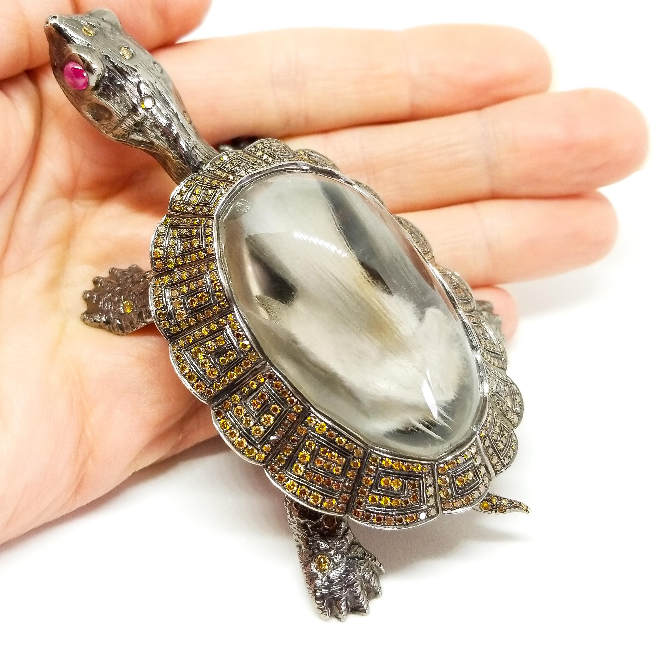 Women's or Men's 4.35 Carat Fancy Diamond Solid 18K Golden Turtle Lifesize Figurine  For Sale