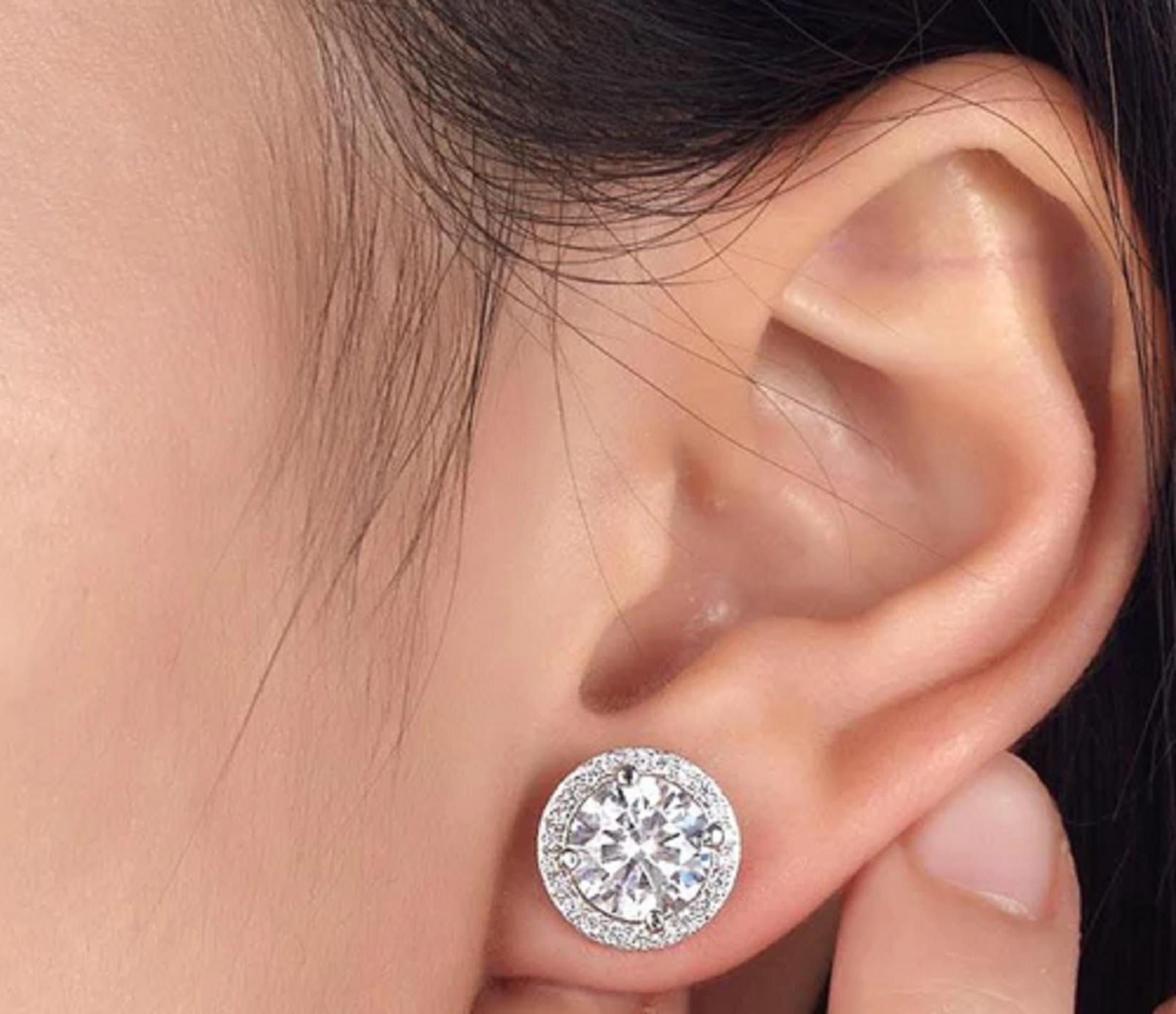 4,35 Karat Naturdiamanten Ohrstecker Außergewöhnliche Qualität (Moderne)