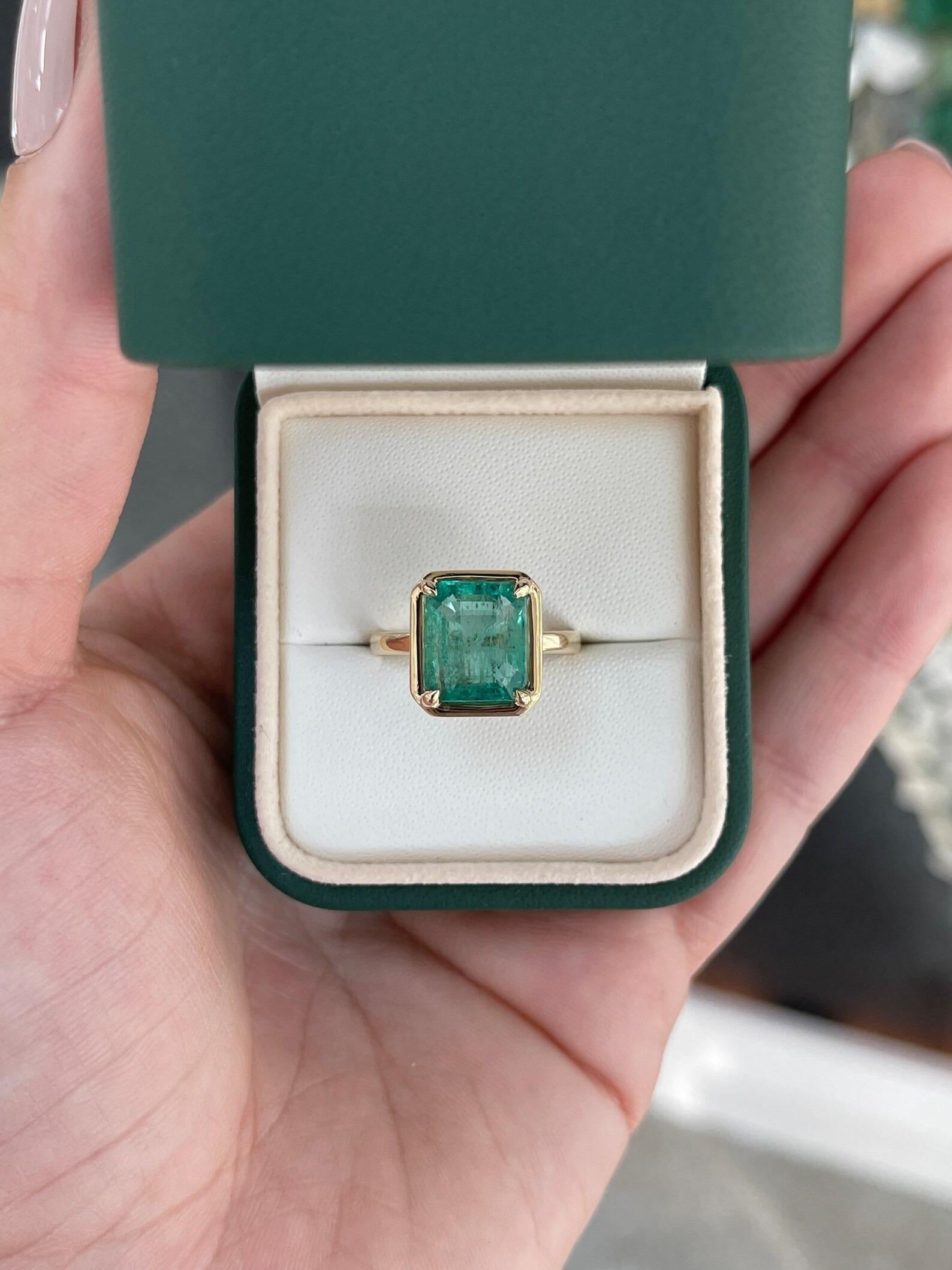4.35 Carat Natural Emerald Cut Emerald Solitaire Mossy Green Gold Ring 14K In New Condition For Sale In Jupiter, FL