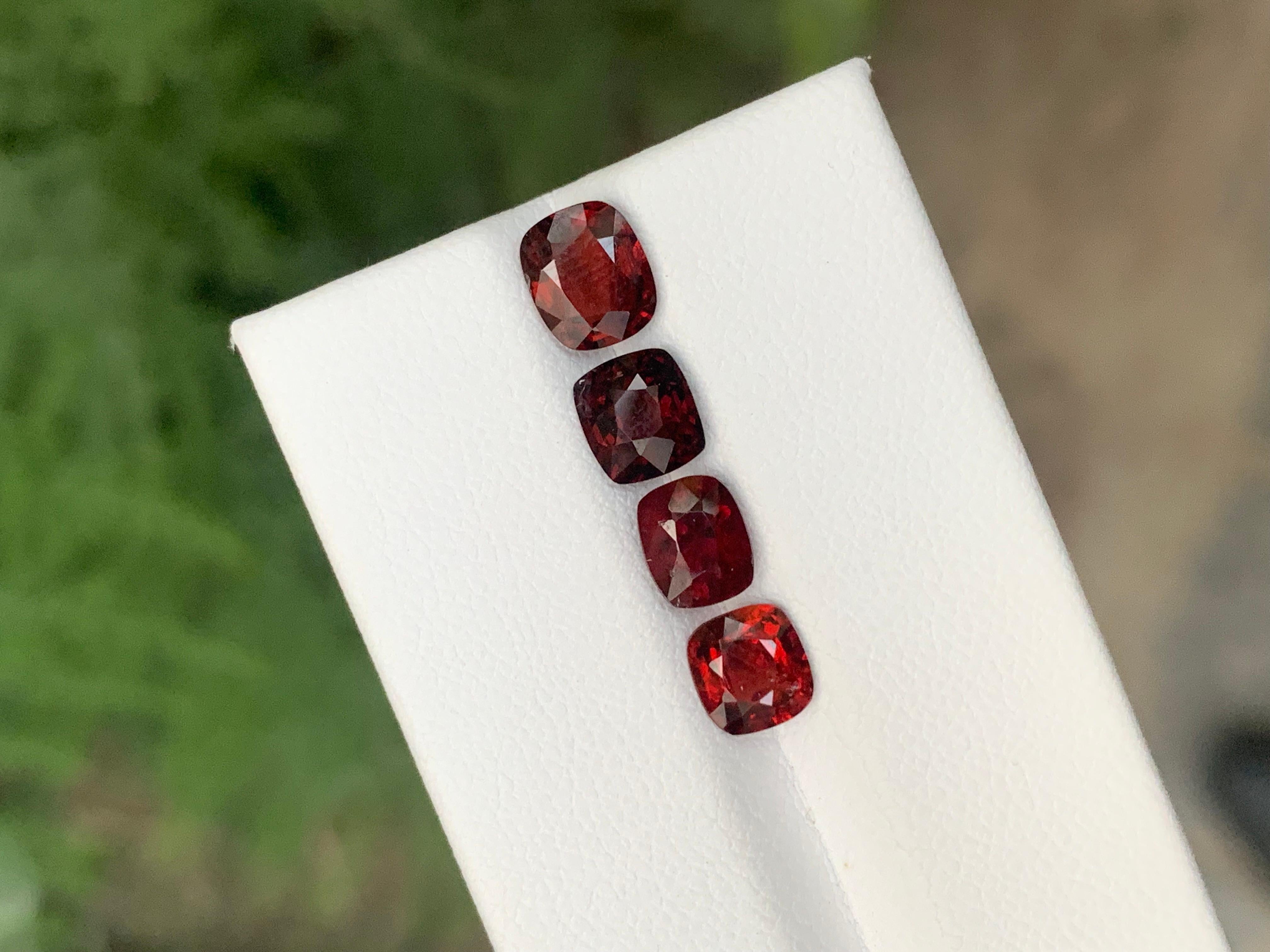 4.35 Carat Natural Loose Burmese Red Spinel Lot  For Jewellery Making For Sale 1
