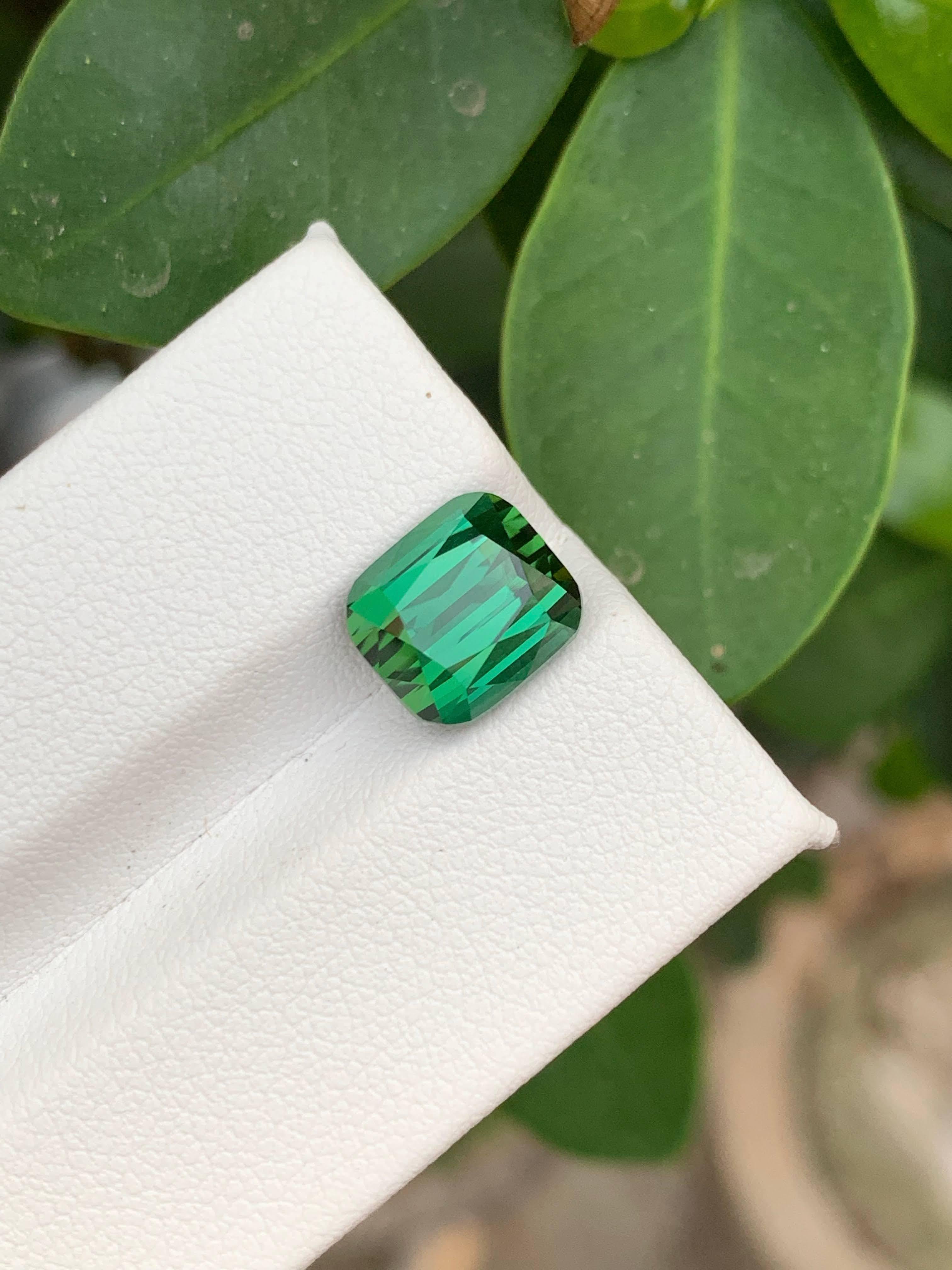 4.35 Carat Natural Loose Greenish Blue Tourmaline Cushion Cut Afghan Gemstone (Tourmaline bleue verdâtre en vrac, taille coussin) Unisexe en vente