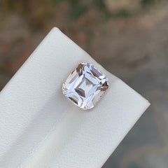 4.35 Carat Natural Loose Light Golden Morganite Cushion Shape Gemstone
