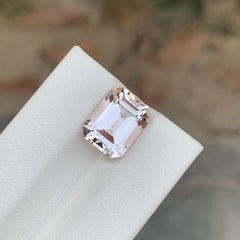 4.35 Carat Natural Loose Light Golden Morganite Emerald Shape Gemstone