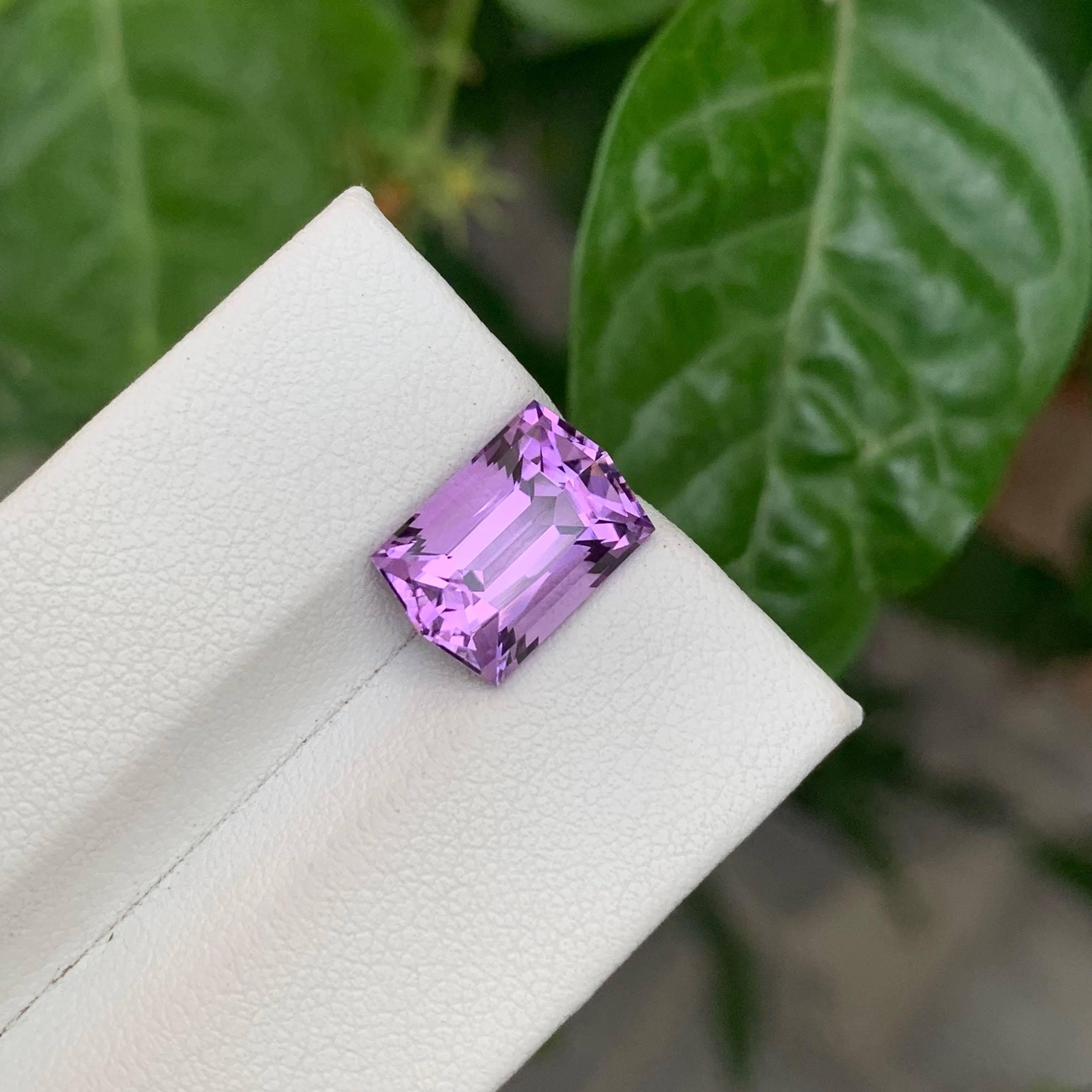 4.35 Carat Natural Loose Purple Amethyst Stone Fancy Cut Brazilian Gemstone In New Condition For Sale In Bangkok, TH