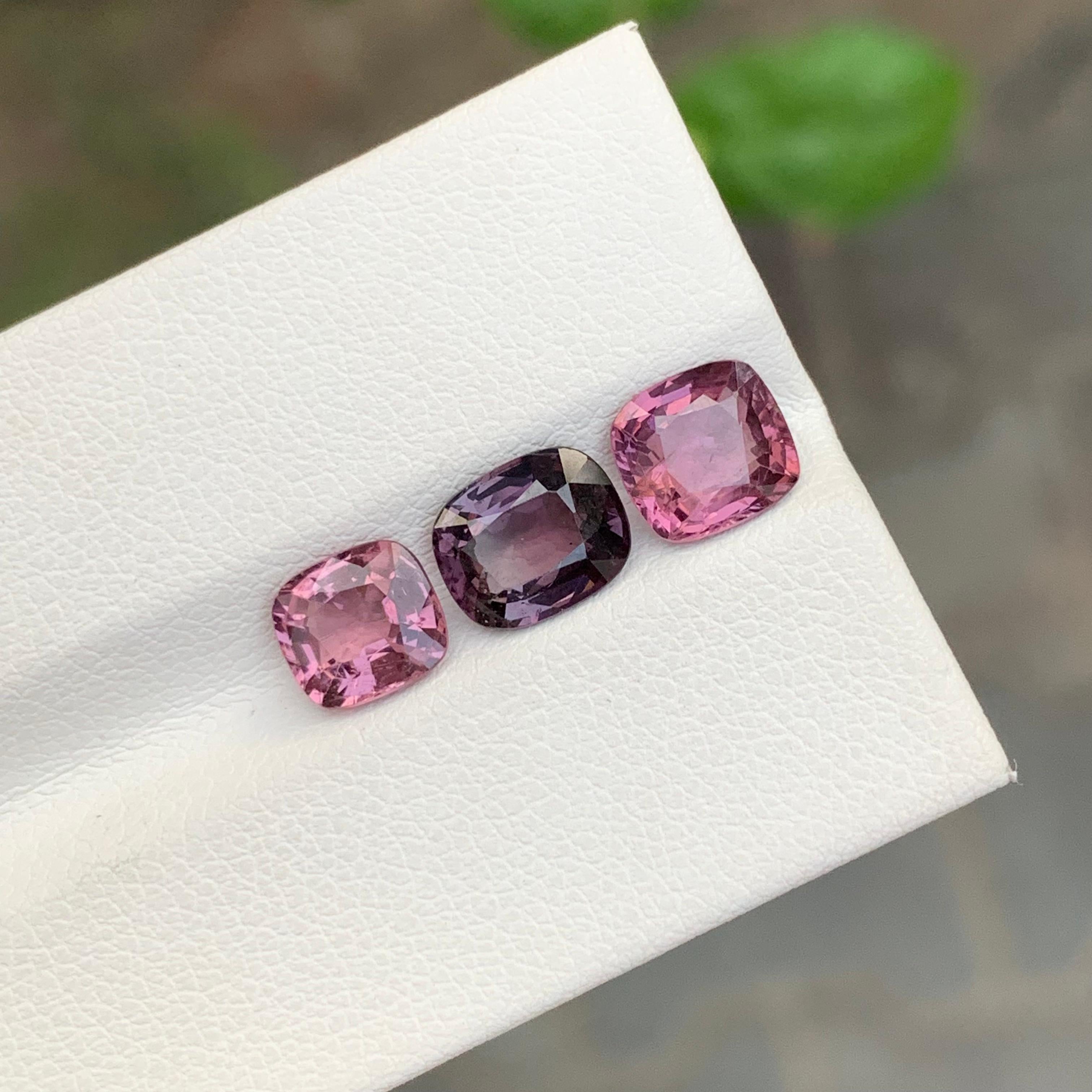 4,35 Karat natürlicher loser Spinell Lot aus Myanmar für Damen oder Herren im Angebot