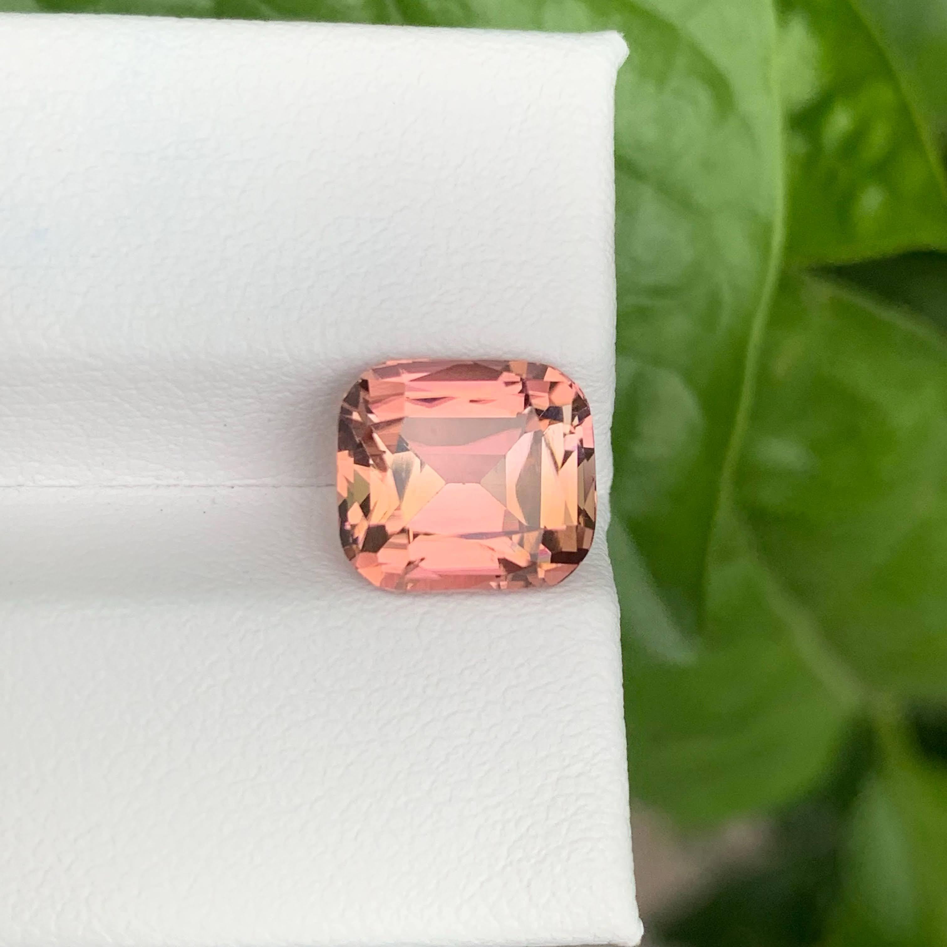 4.35 carats Pink Tourmaline Stone Cushion Cut Natural Afghani Gemstone im Zustand „Neu“ im Angebot in Bangkok, TH