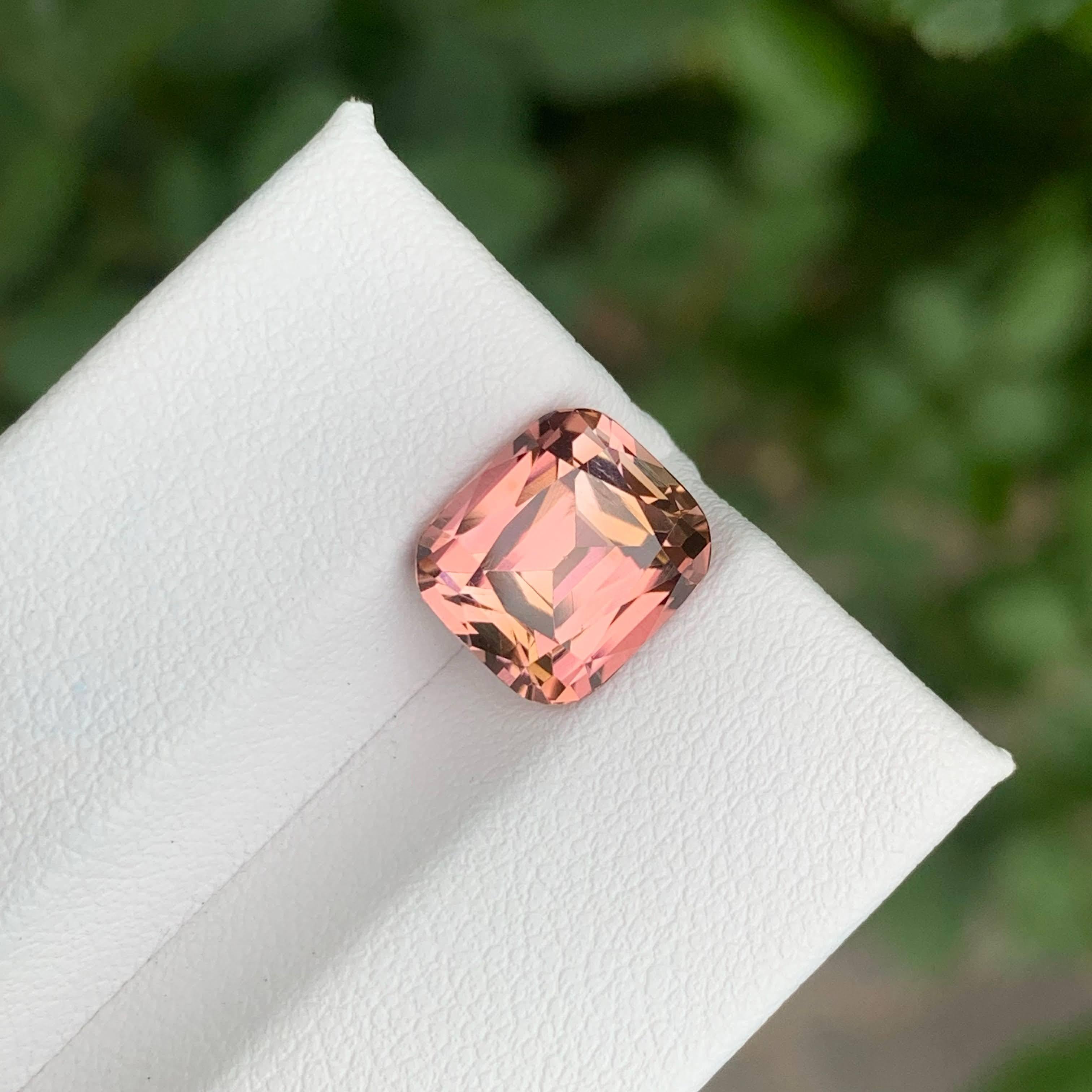 4.35 carats Pink Tourmaline Stone Cushion Cut Natural Afghani Gemstone für Damen oder Herren im Angebot