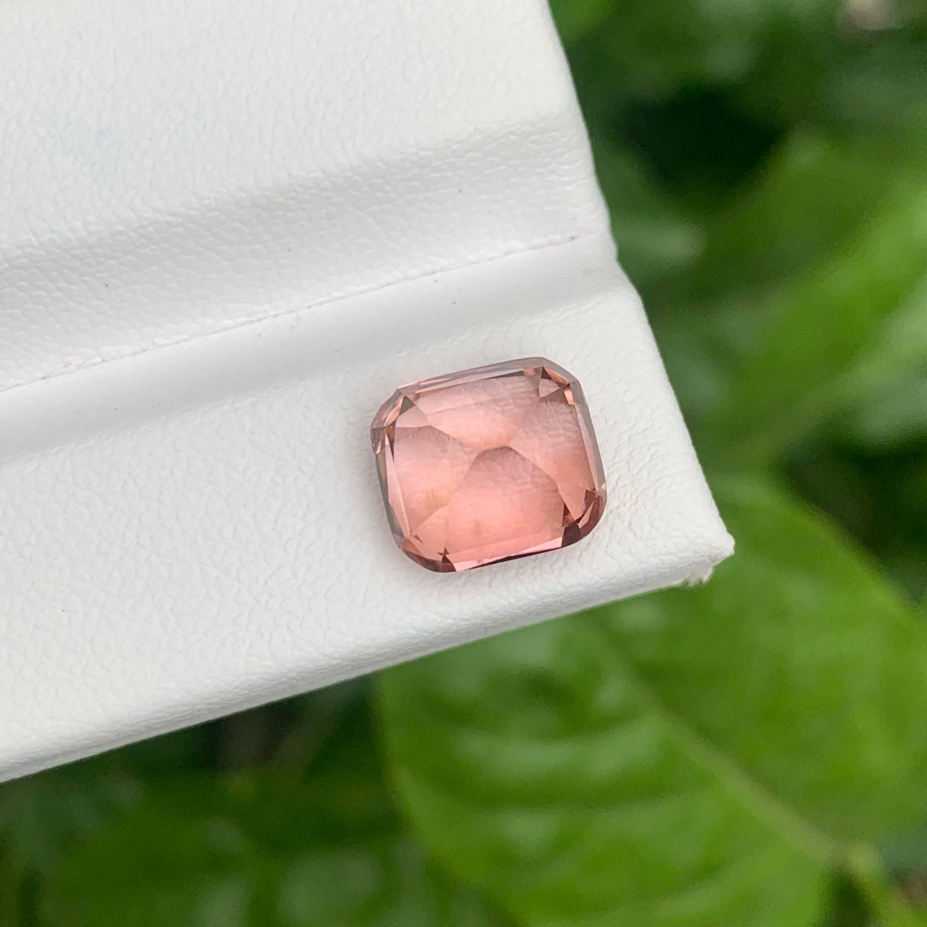 4.35 carats Pink Tourmaline Stone Cushion Cut Natural Afghani Gemstone im Angebot 1